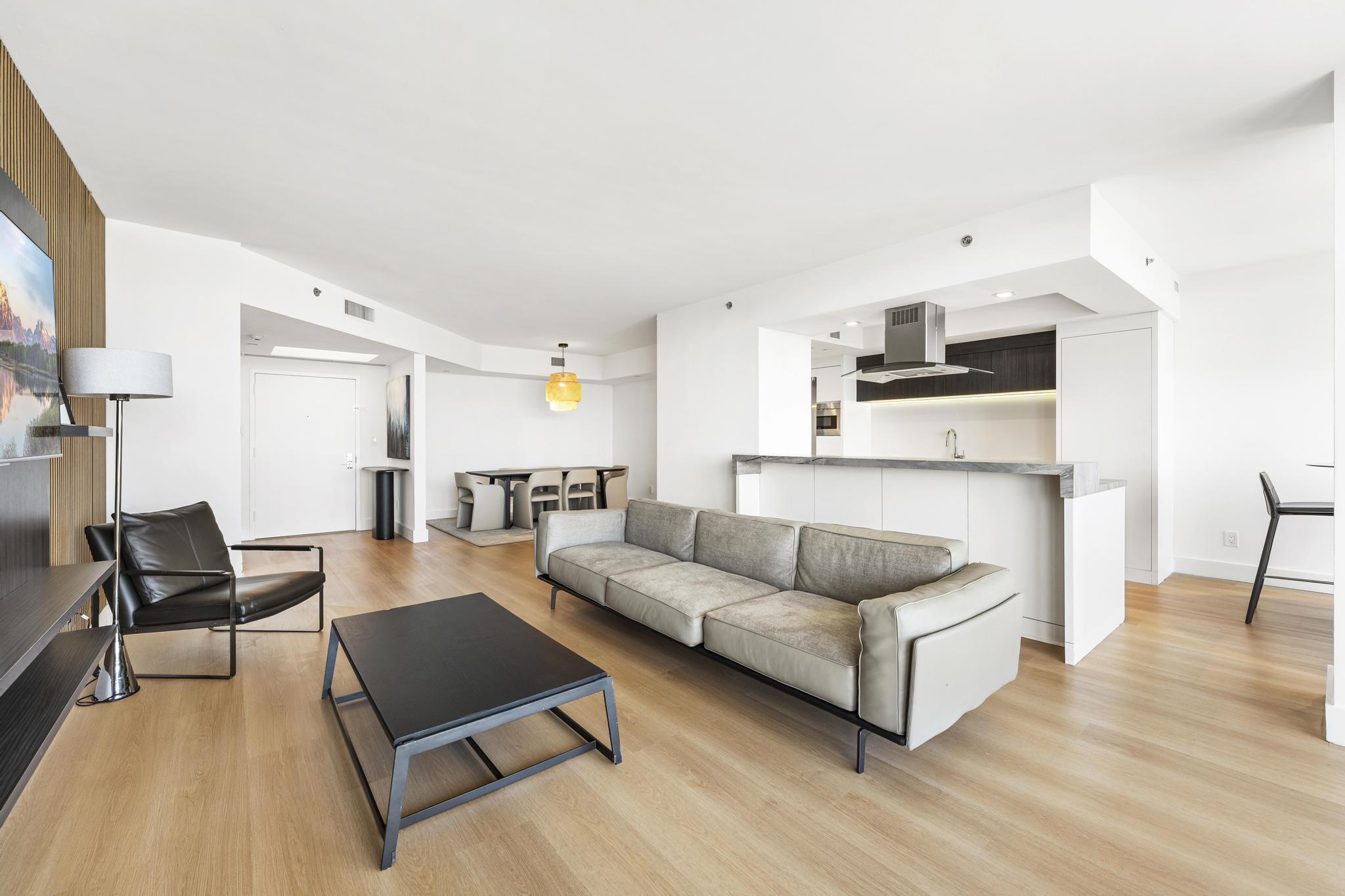 2000 ISLAND #903, Aventura FL 33160