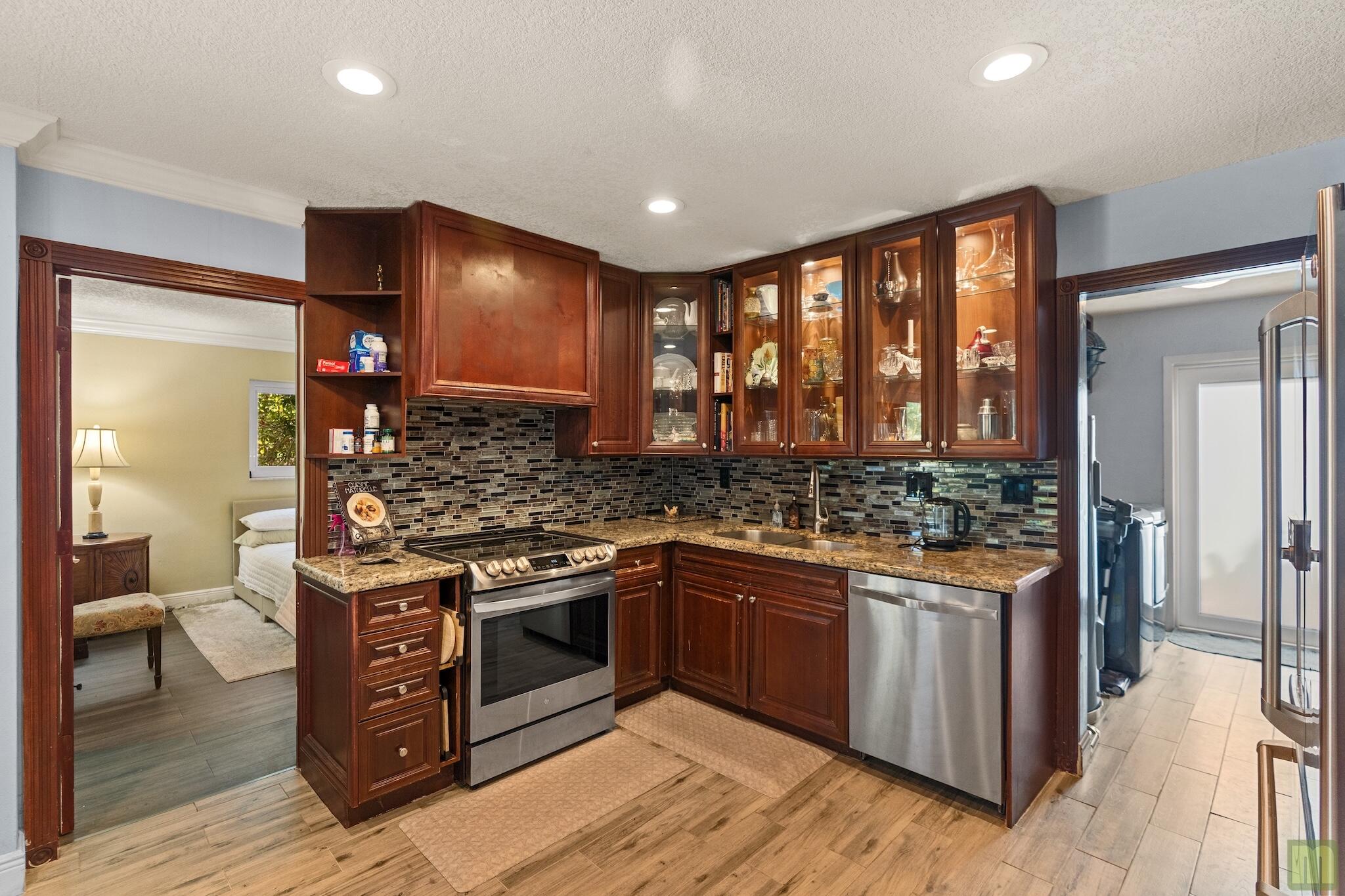 291 Lake, Coconut Creek FL 33066
