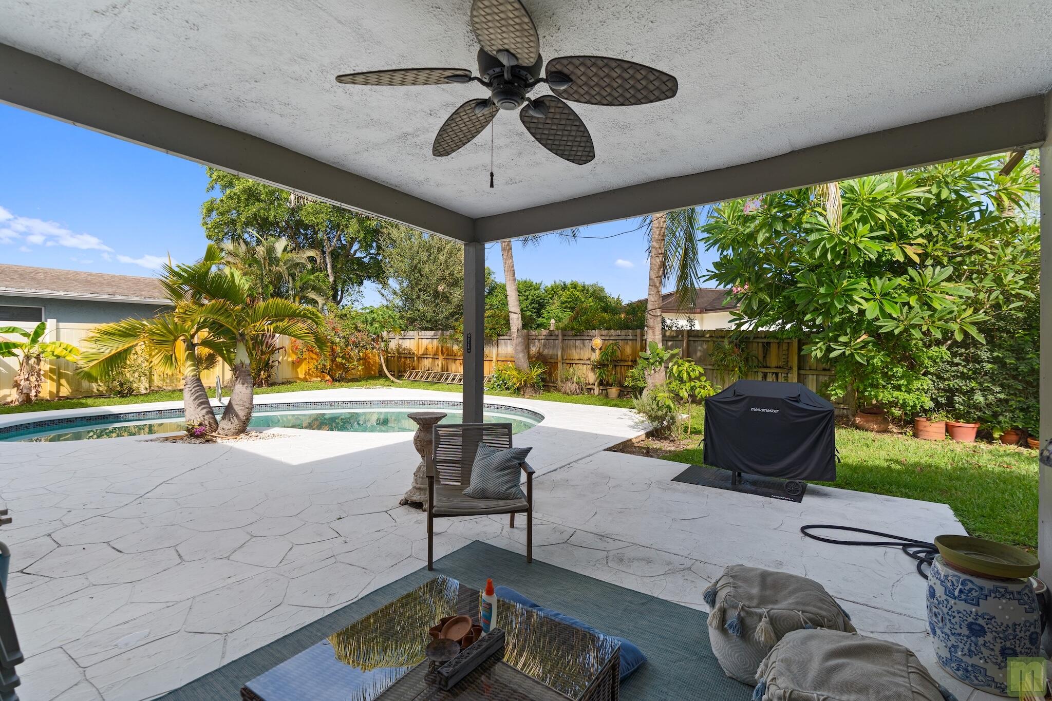 291 Lake, Coconut Creek FL 33066