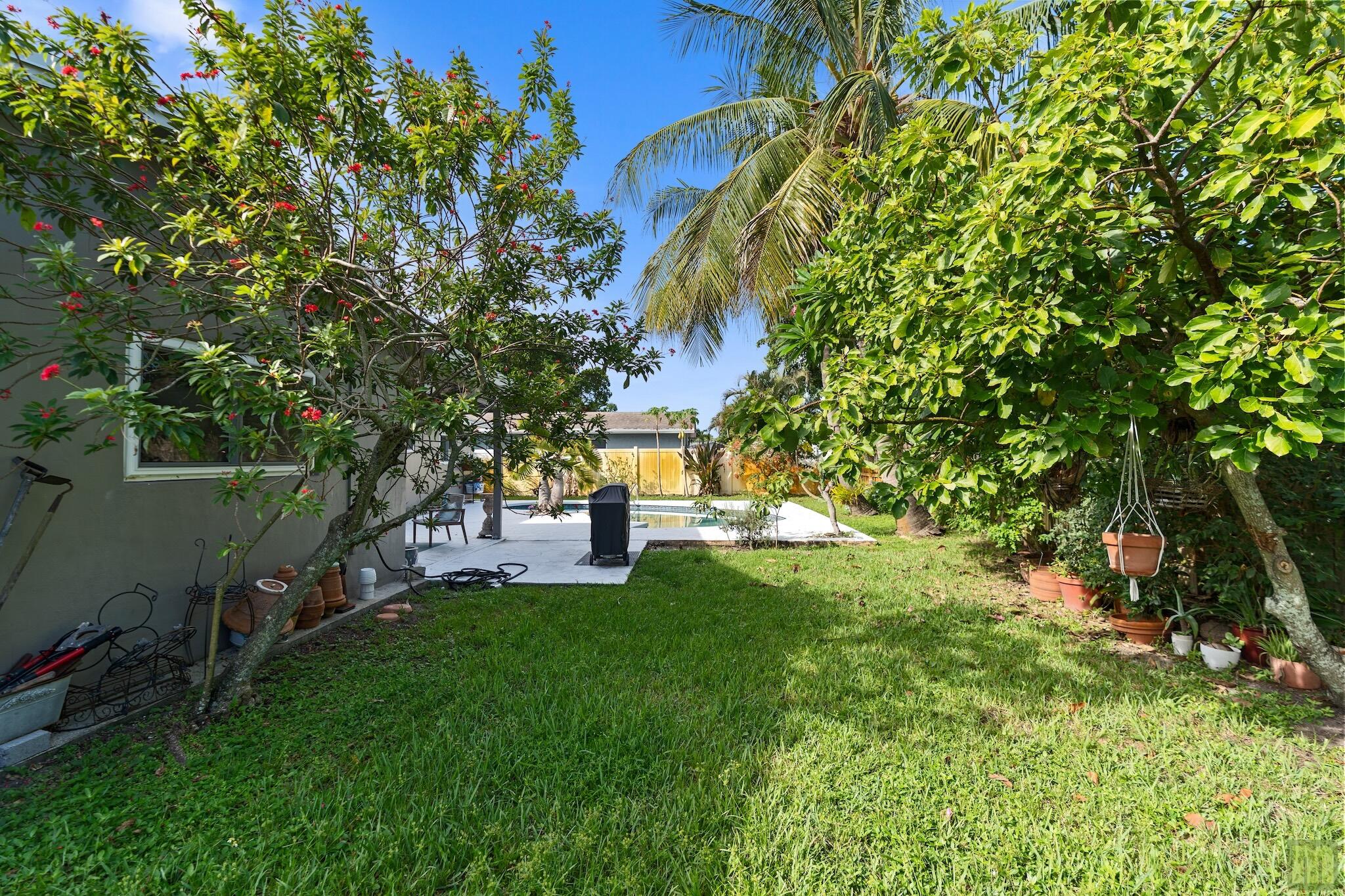 291 Lake, Coconut Creek FL 33066