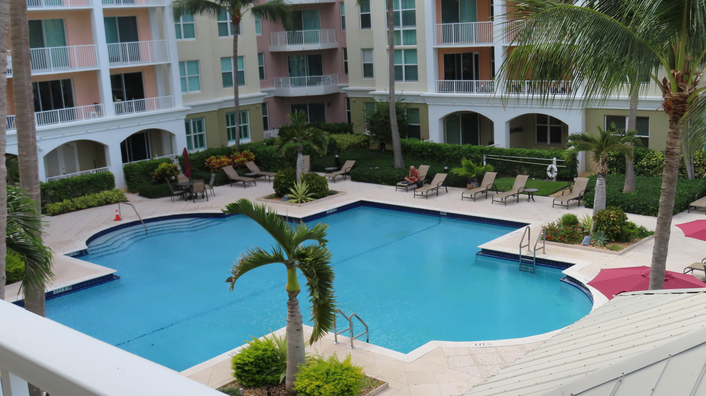 806 E WINDWARD #604, Lantana FL 33462