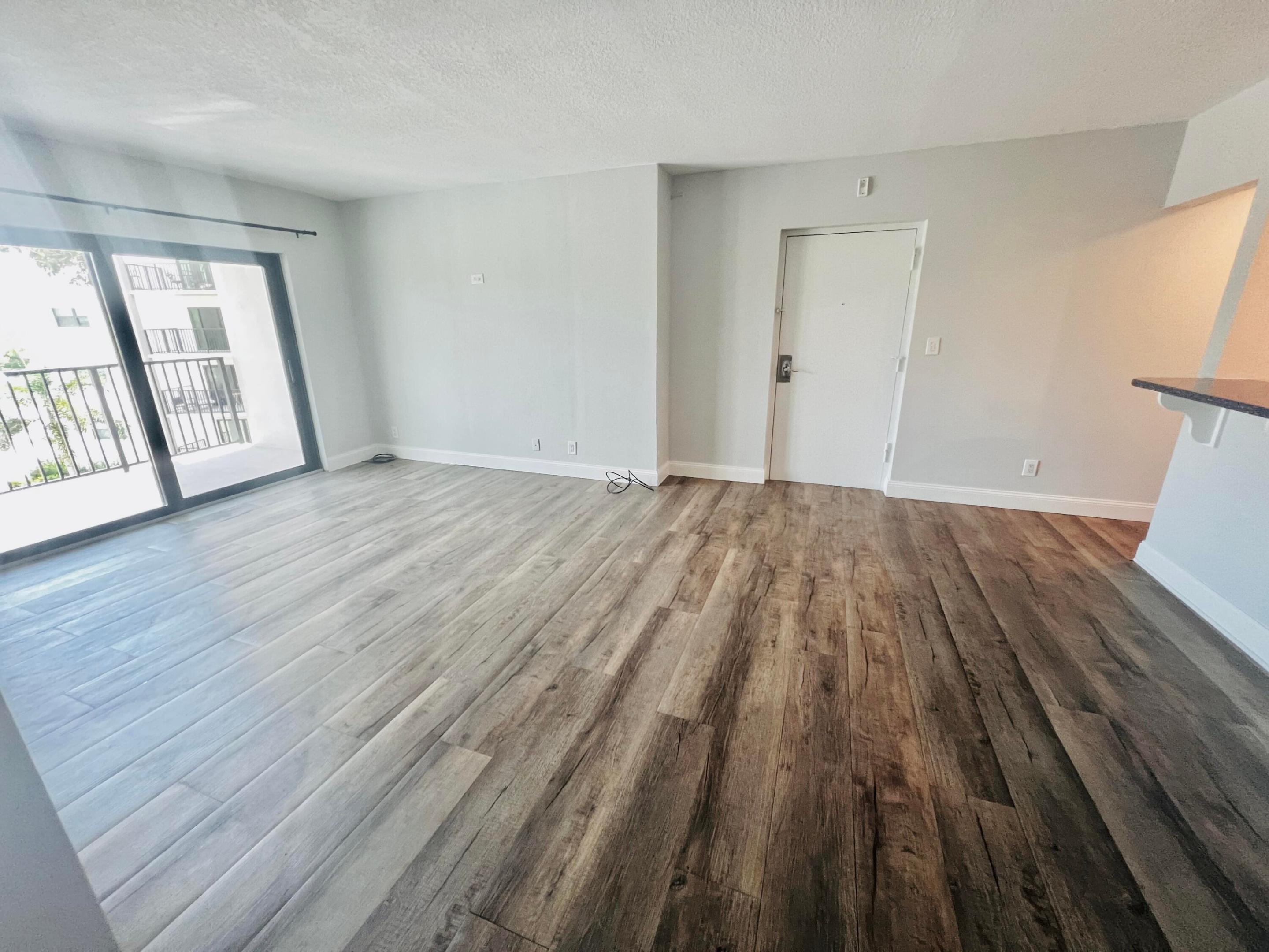 1000 River Reach #320, Fort Lauderdale FL 33315