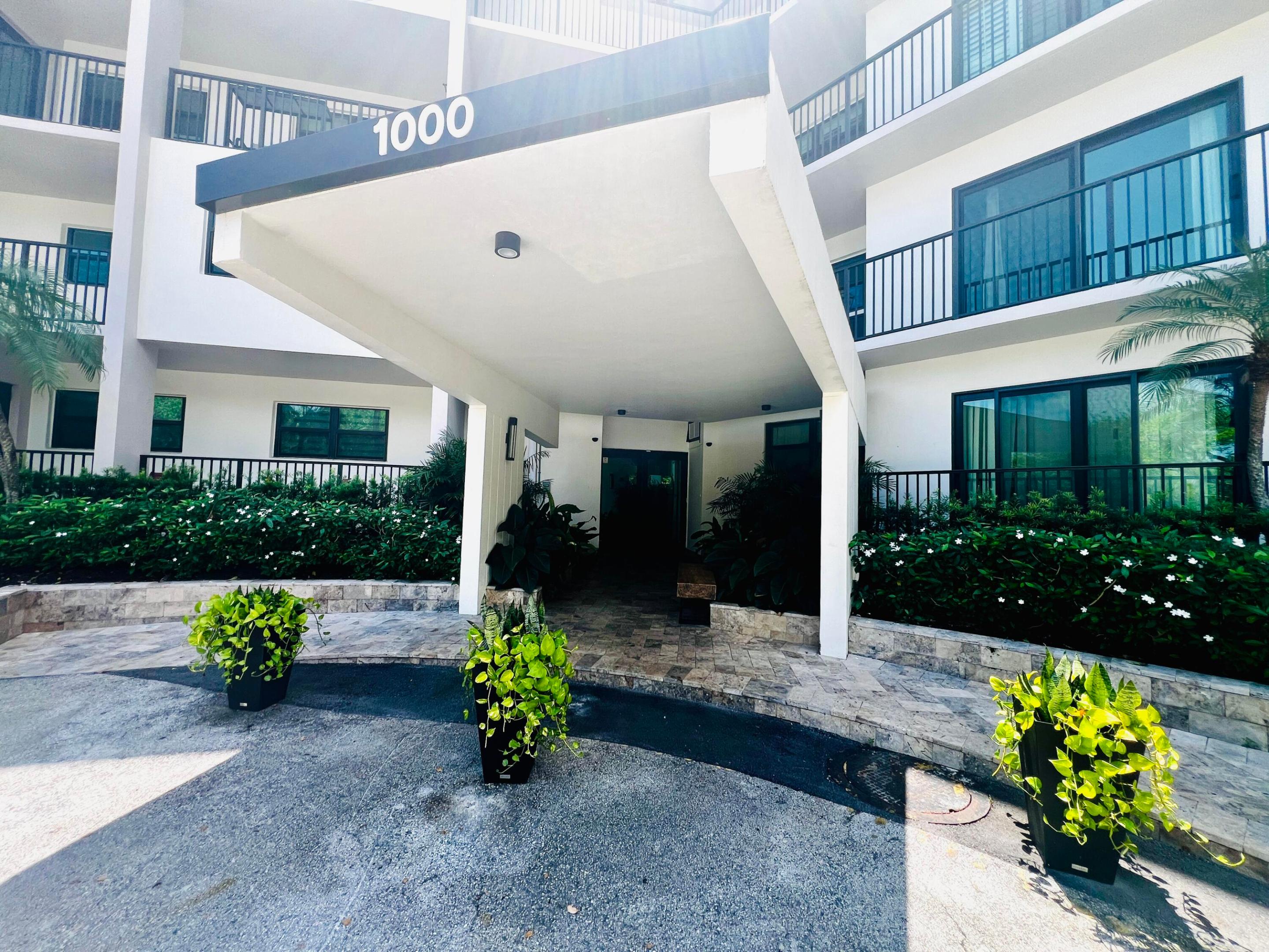 1000 River Reach #320, Fort Lauderdale FL 33315