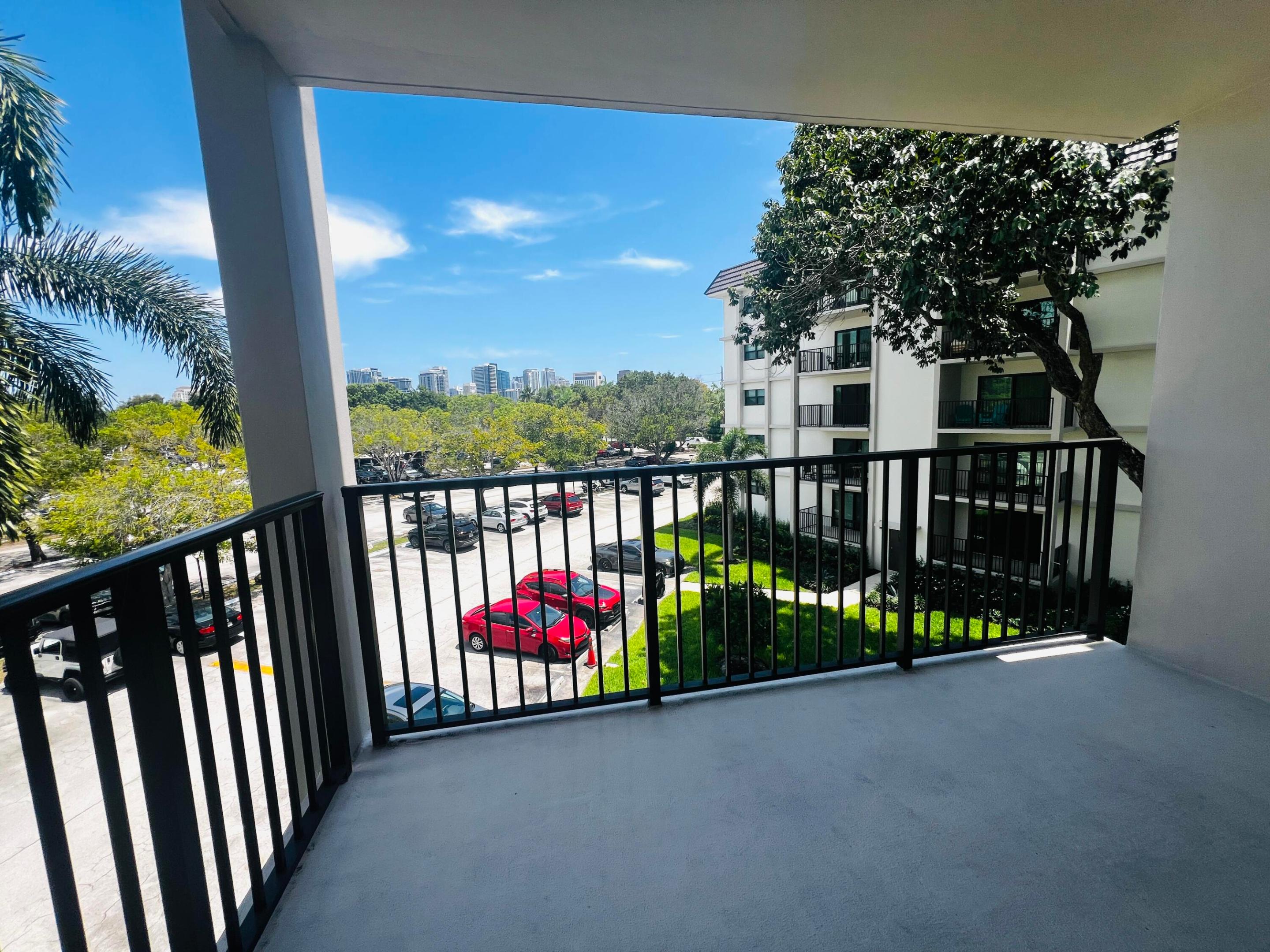 1000 River Reach #320, Fort Lauderdale FL 33315