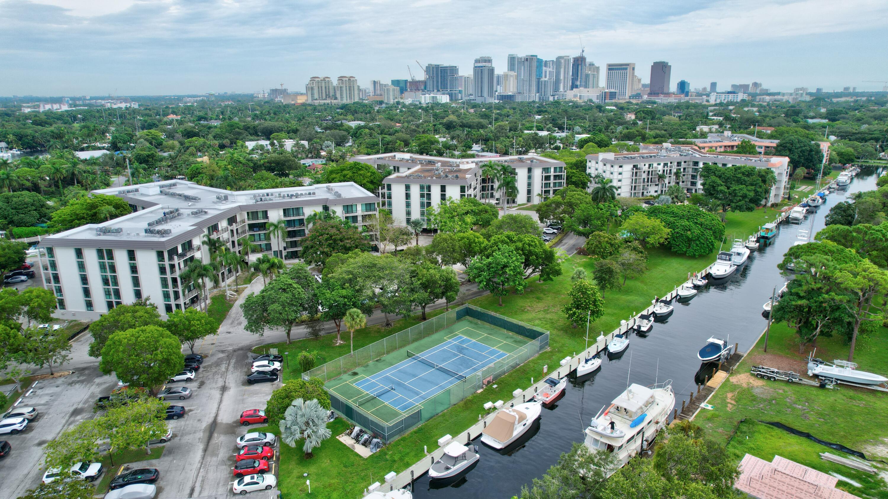 1000 River Reach #320, Fort Lauderdale FL 33315