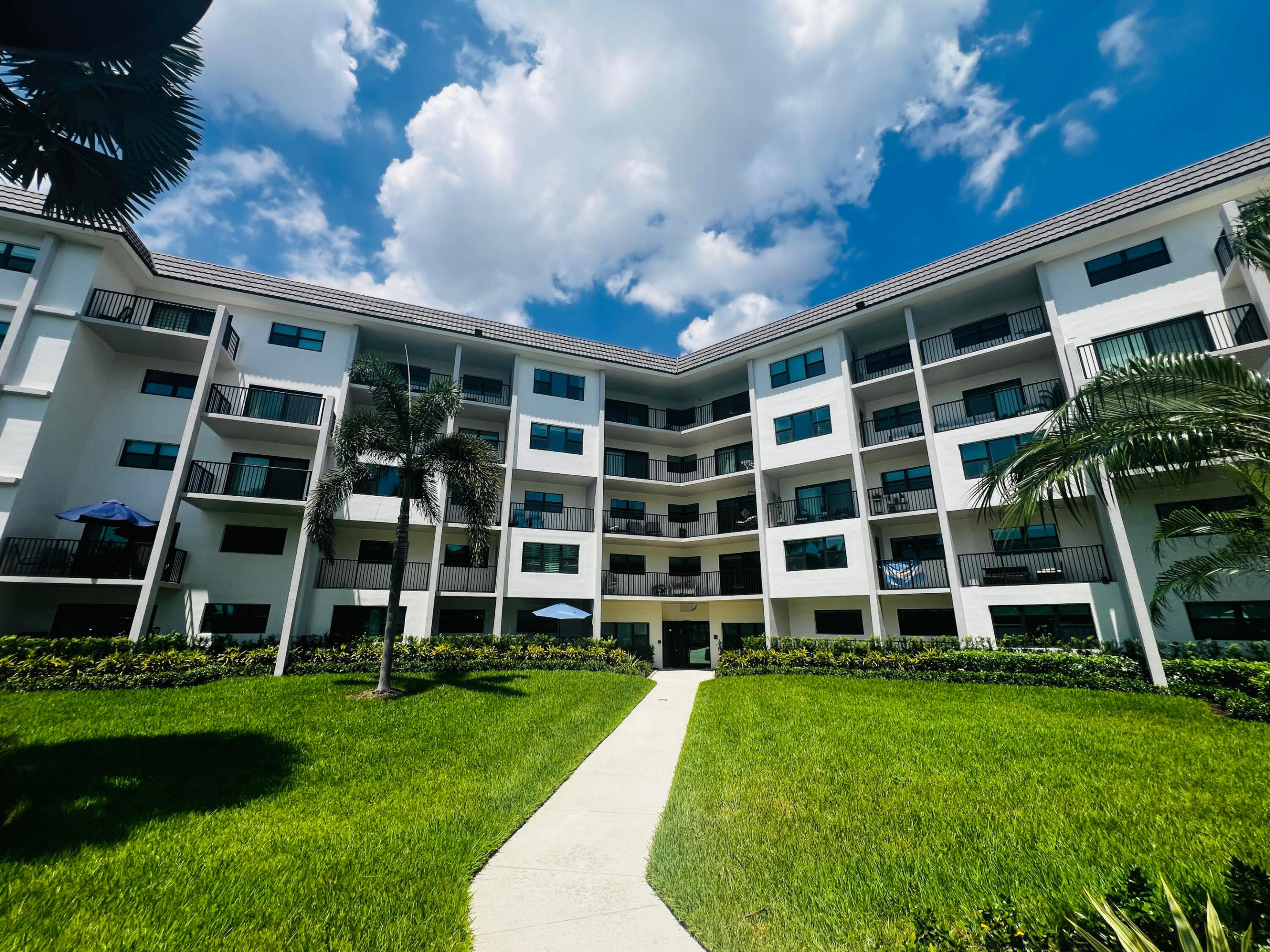 1000 River Reach #320, Fort Lauderdale FL 33315