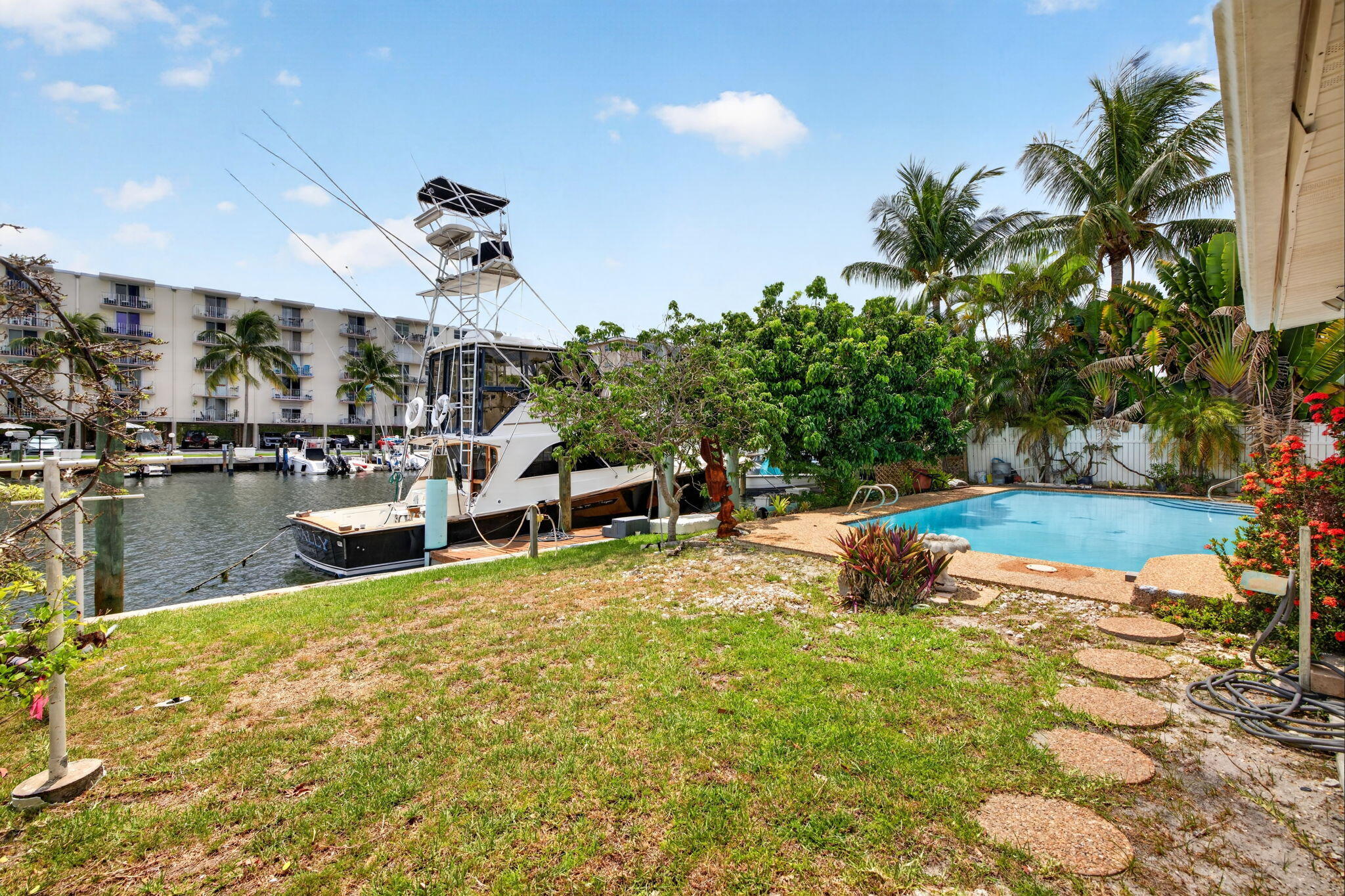 1636 SE 14TH, Fort Lauderdale FL 33316