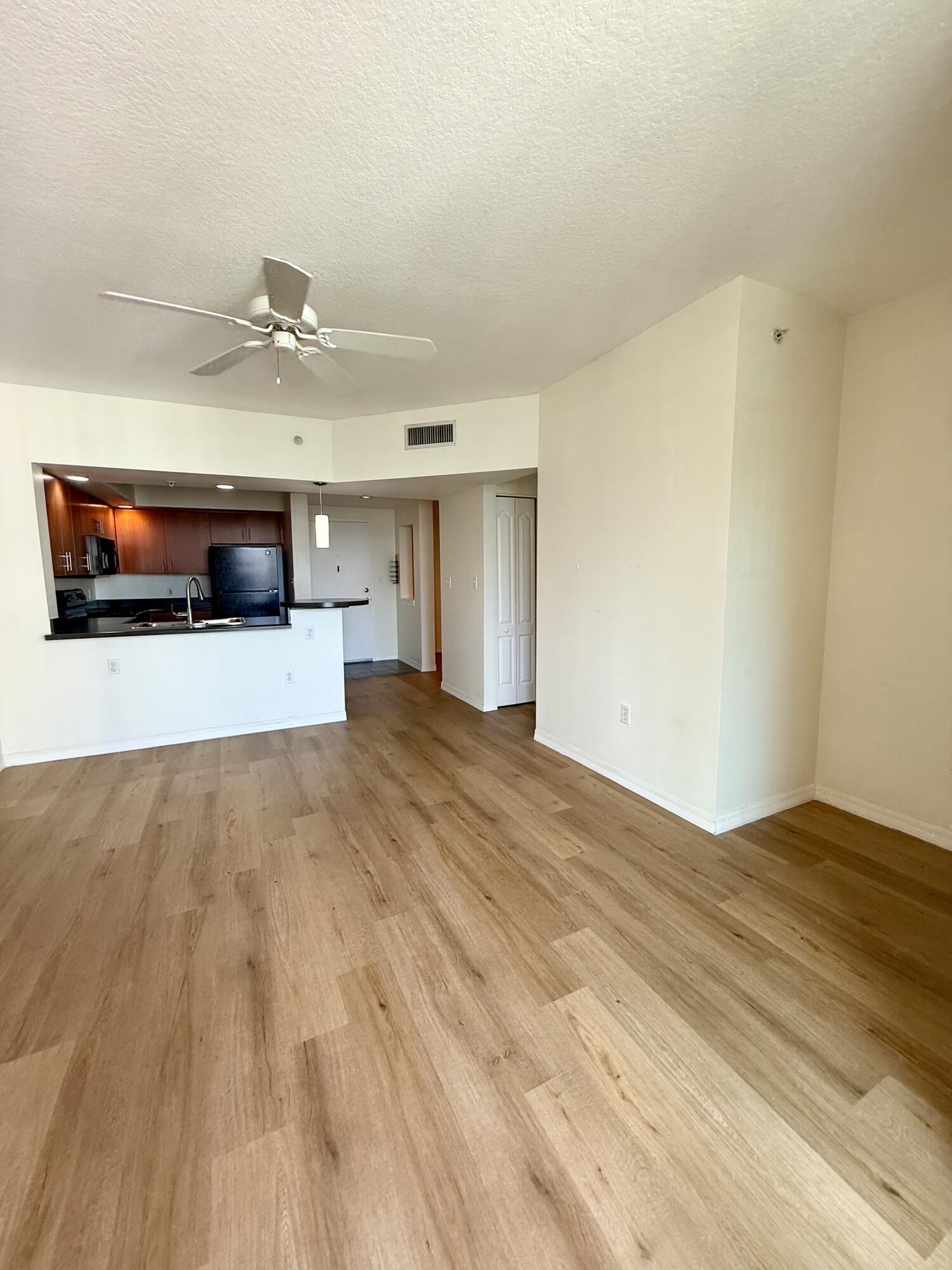 100 N FEDERAL #738, Fort Lauderdale FL 33301