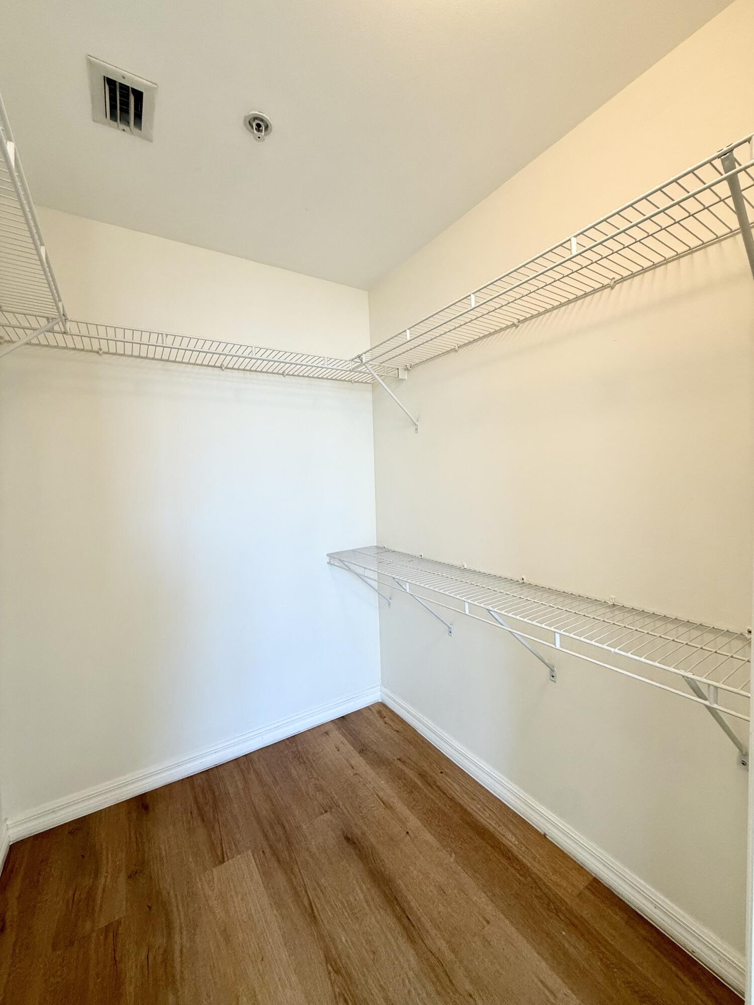 100 N FEDERAL #738, Fort Lauderdale FL 33301