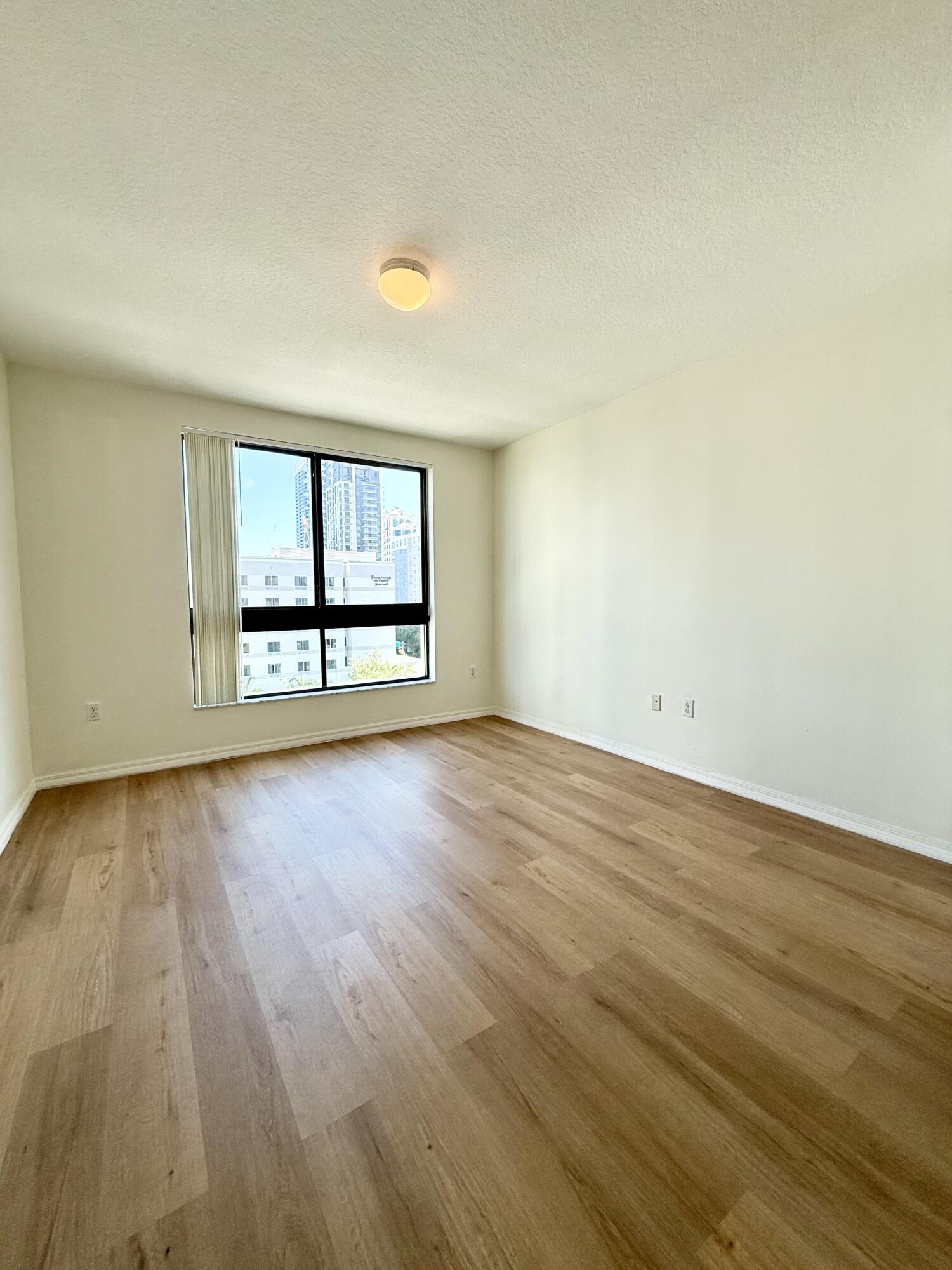 100 N FEDERAL #738, Fort Lauderdale FL 33301