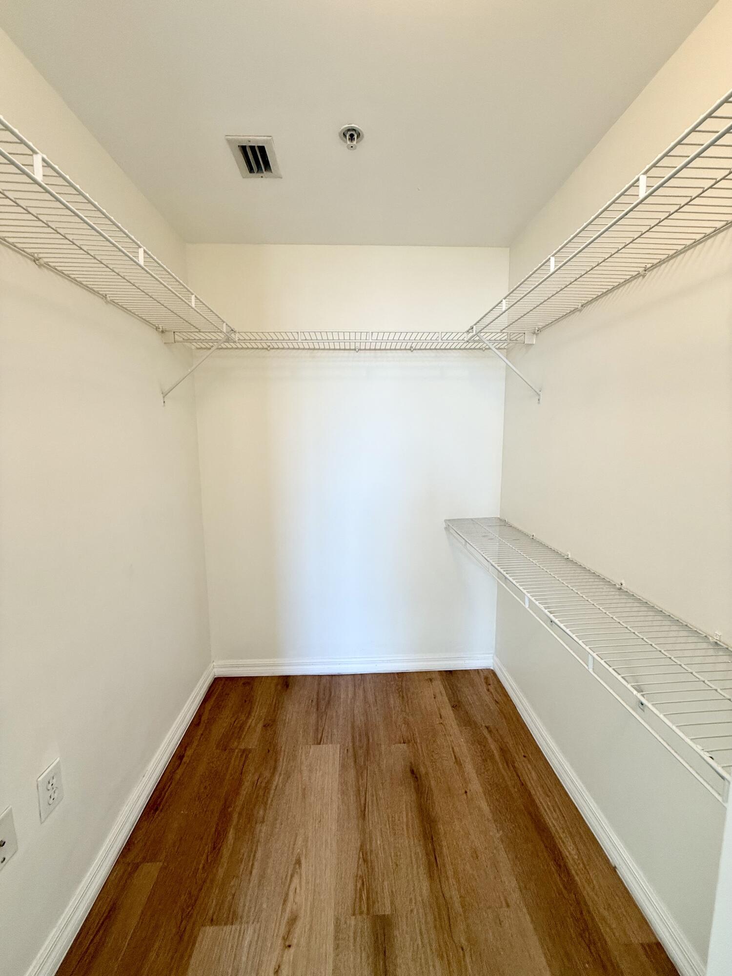 100 N FEDERAL #738, Fort Lauderdale FL 33301
