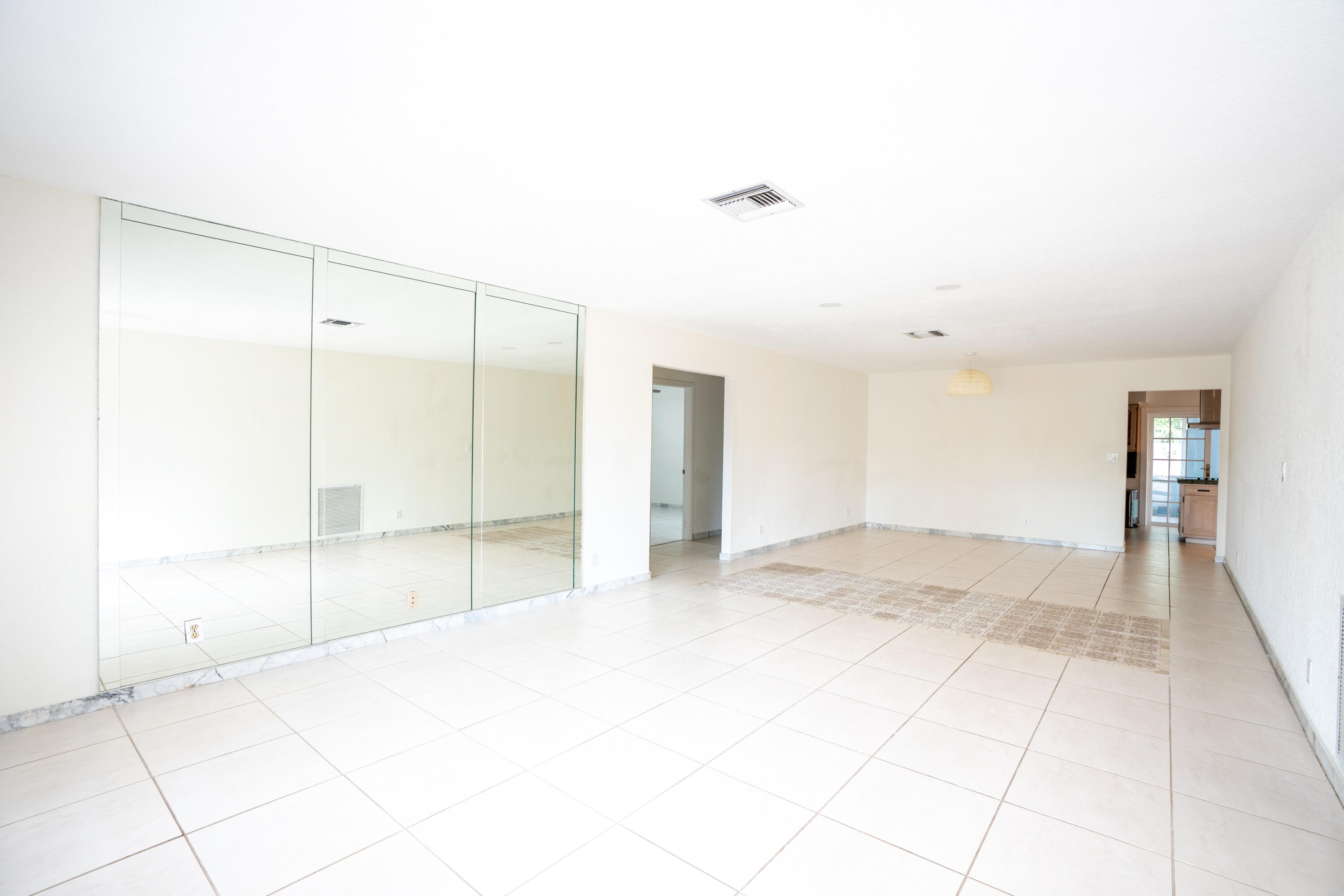 17 SE 8TH, Deerfield Beach FL 33441