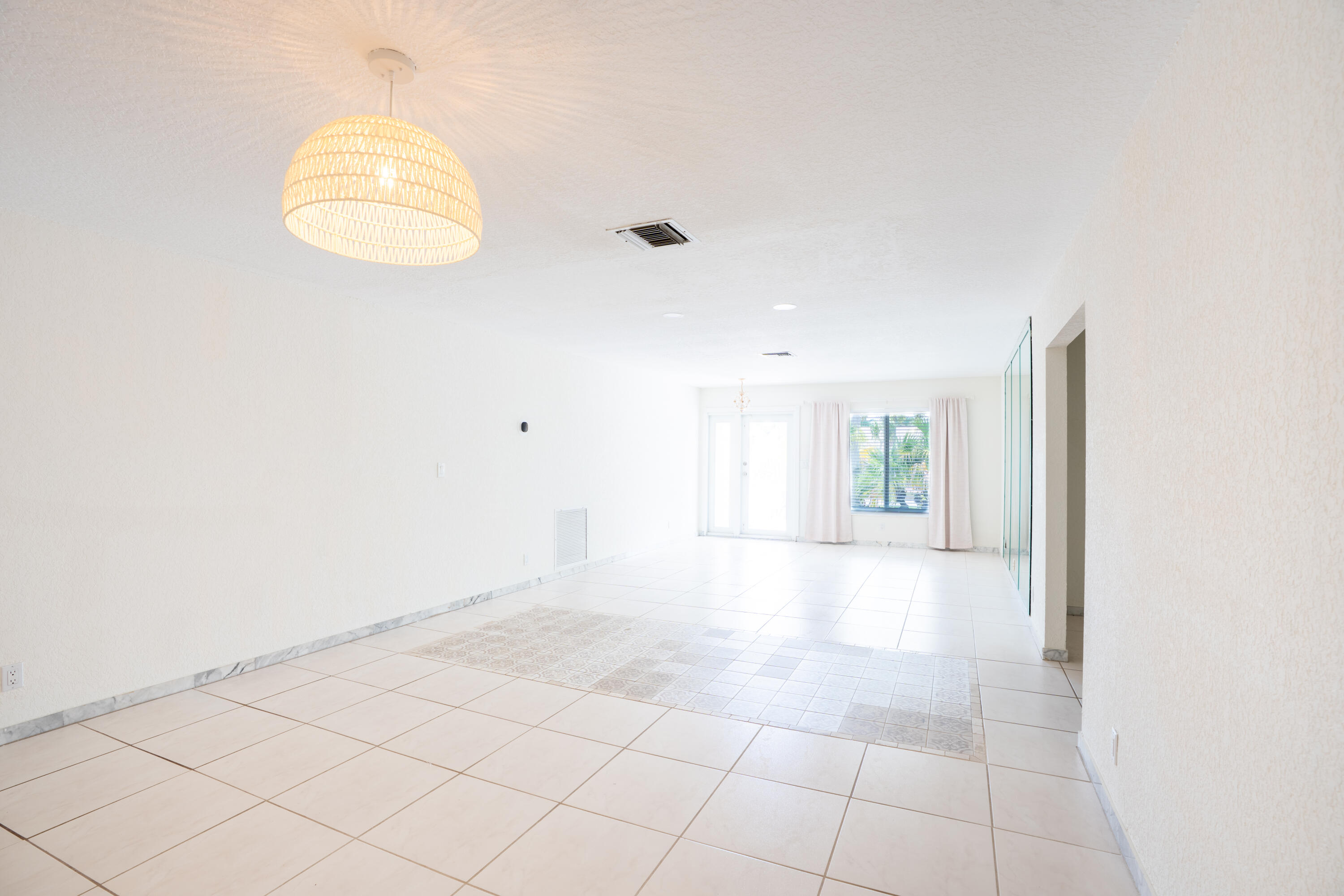 17 SE 8TH, Deerfield Beach FL 33441