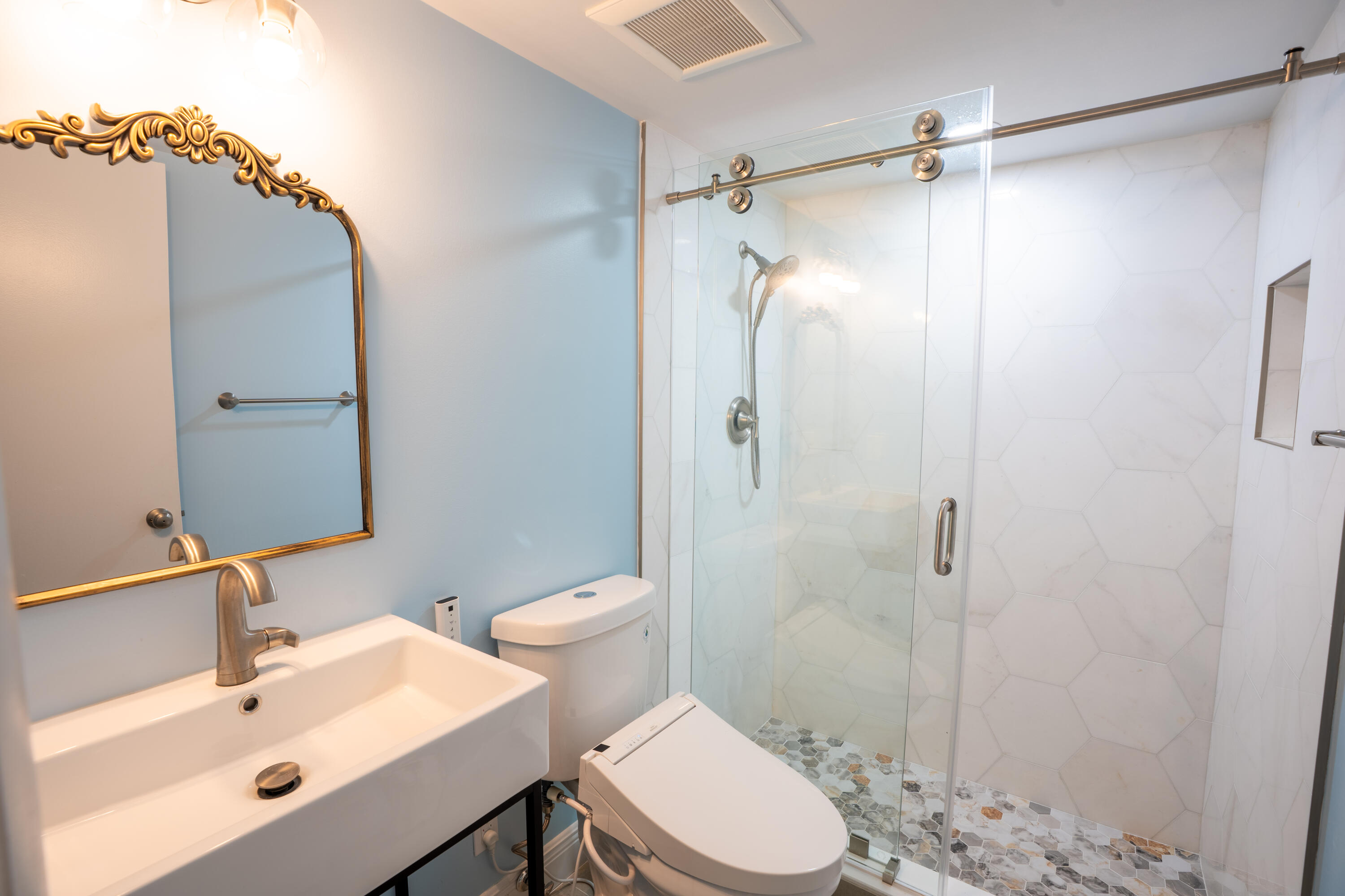 17 SE 8TH, Deerfield Beach FL 33441