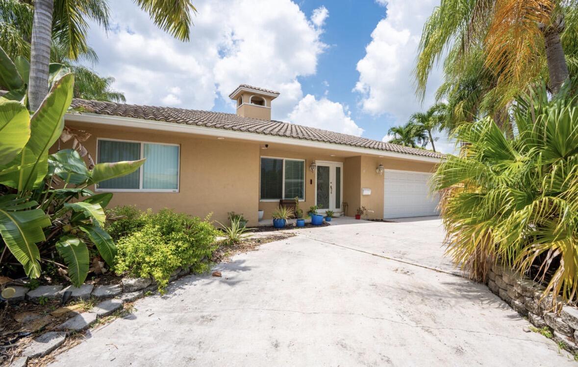 17 SE 8TH, Deerfield Beach FL 33441