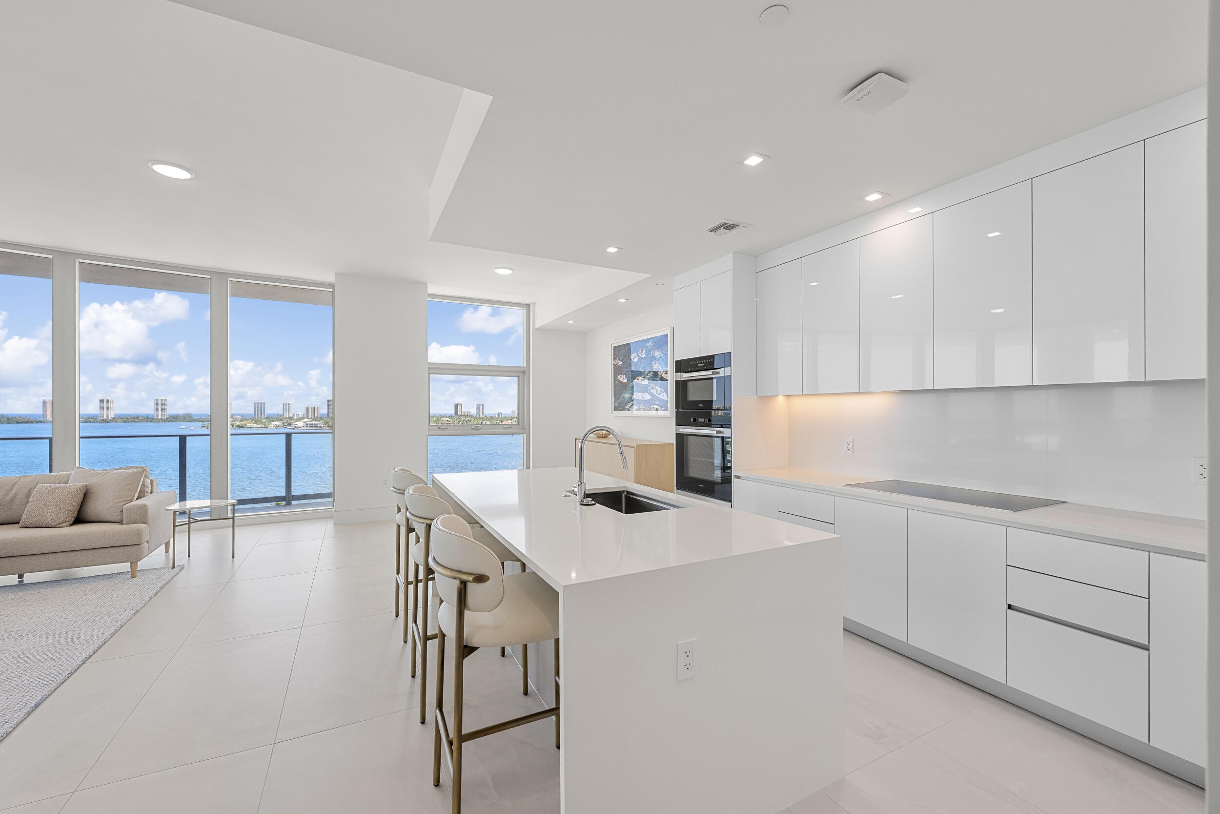 220 Lake Shore #1001, Lake Park FL 33403