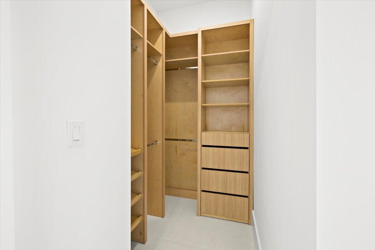 201 NW 14TH, Dania Beach FL 33004
