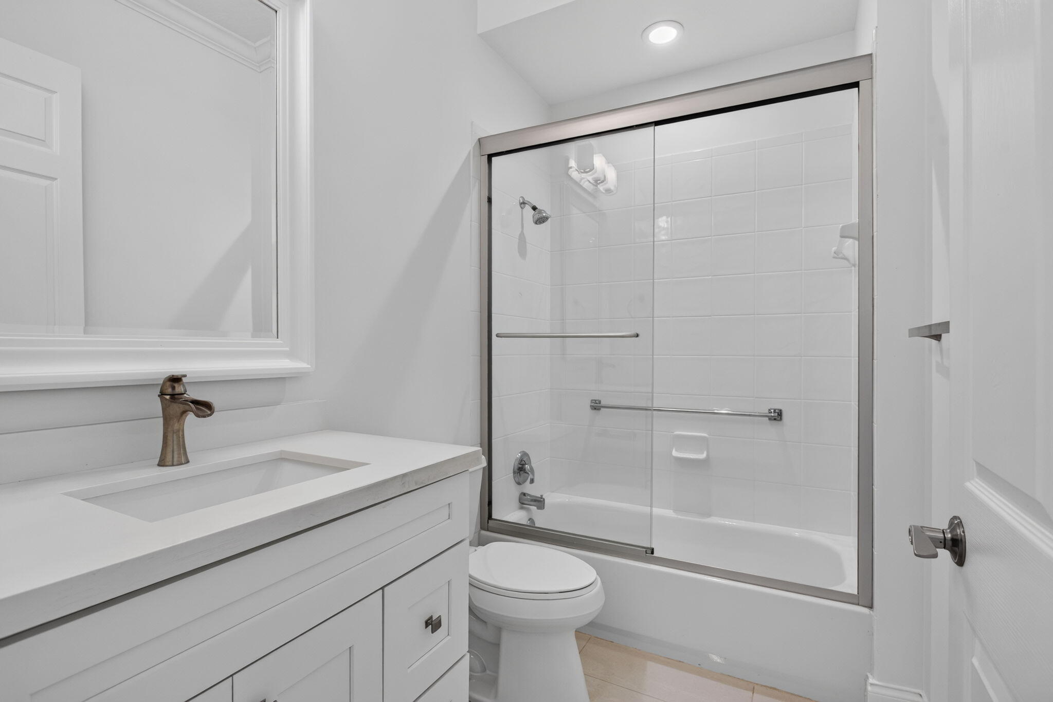 7940 Exeter #201, Tamarac FL 33321