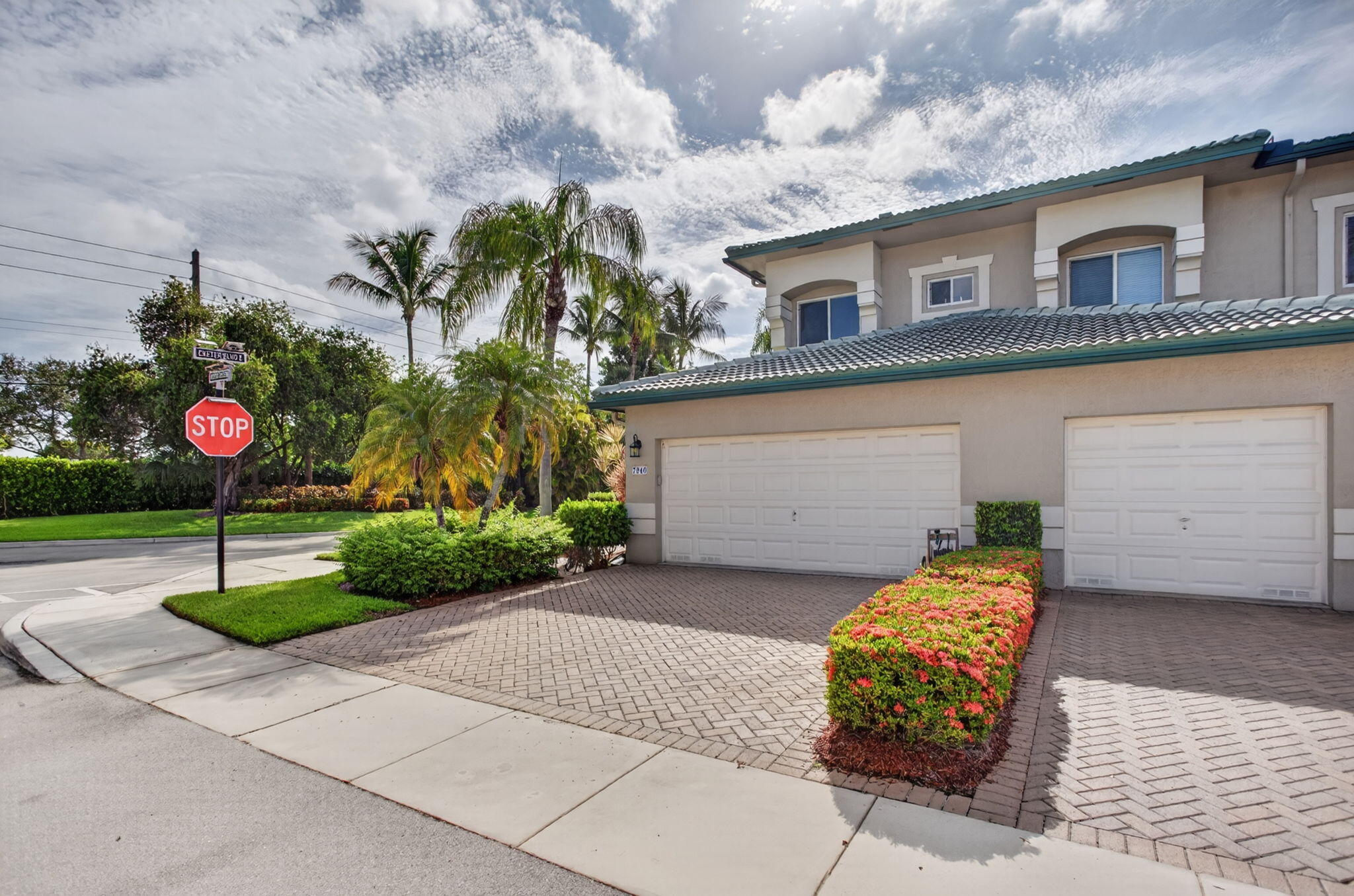 7940 Exeter #201, Tamarac FL 33321