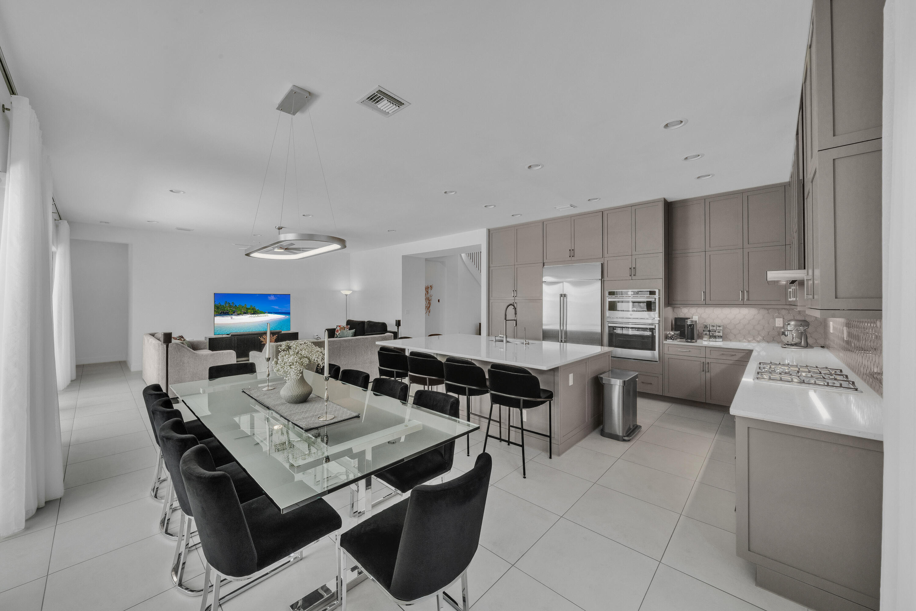 8804 Skyward, Boca Raton FL 33496