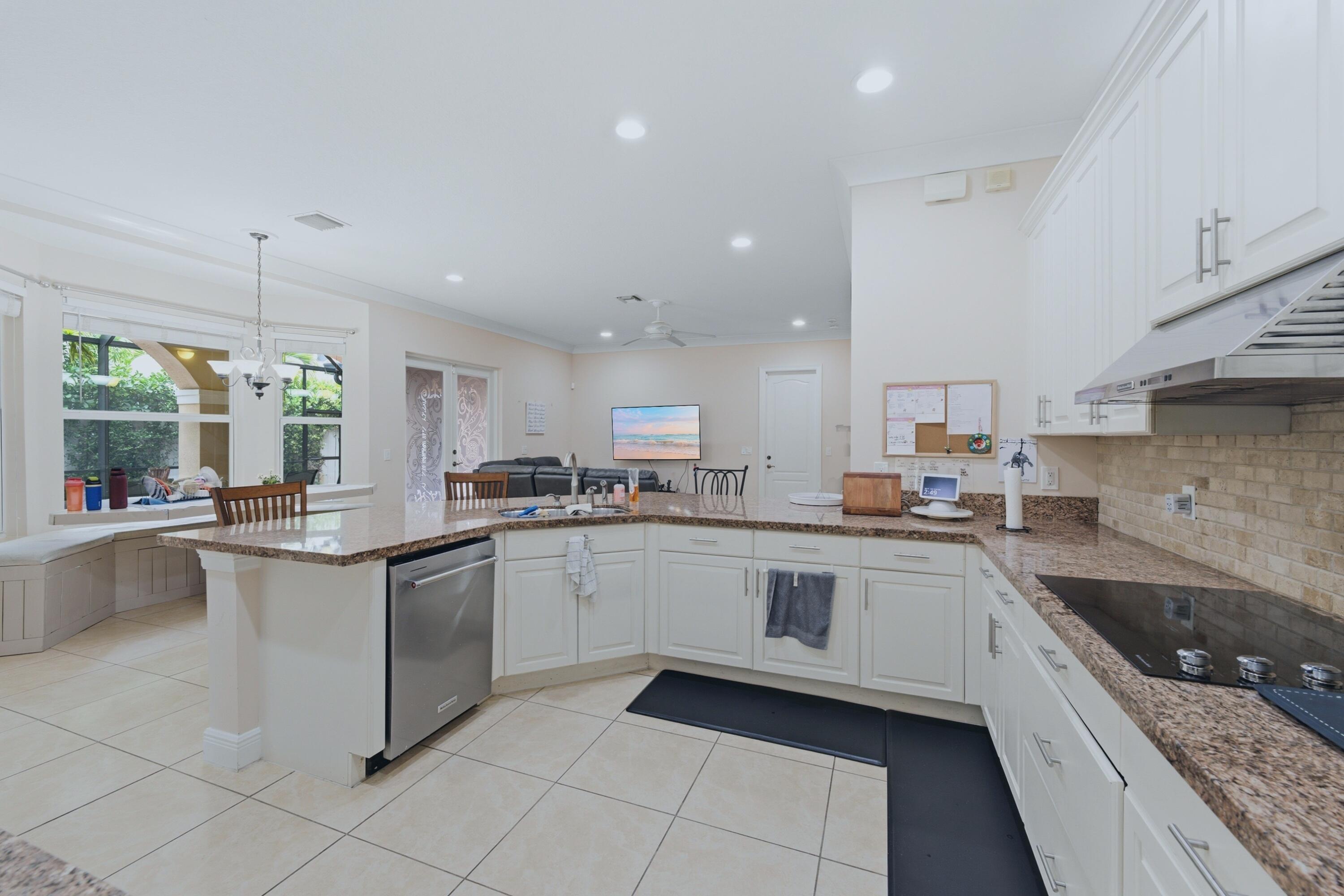 9190 NUGENT, West Palm Beach FL 33411