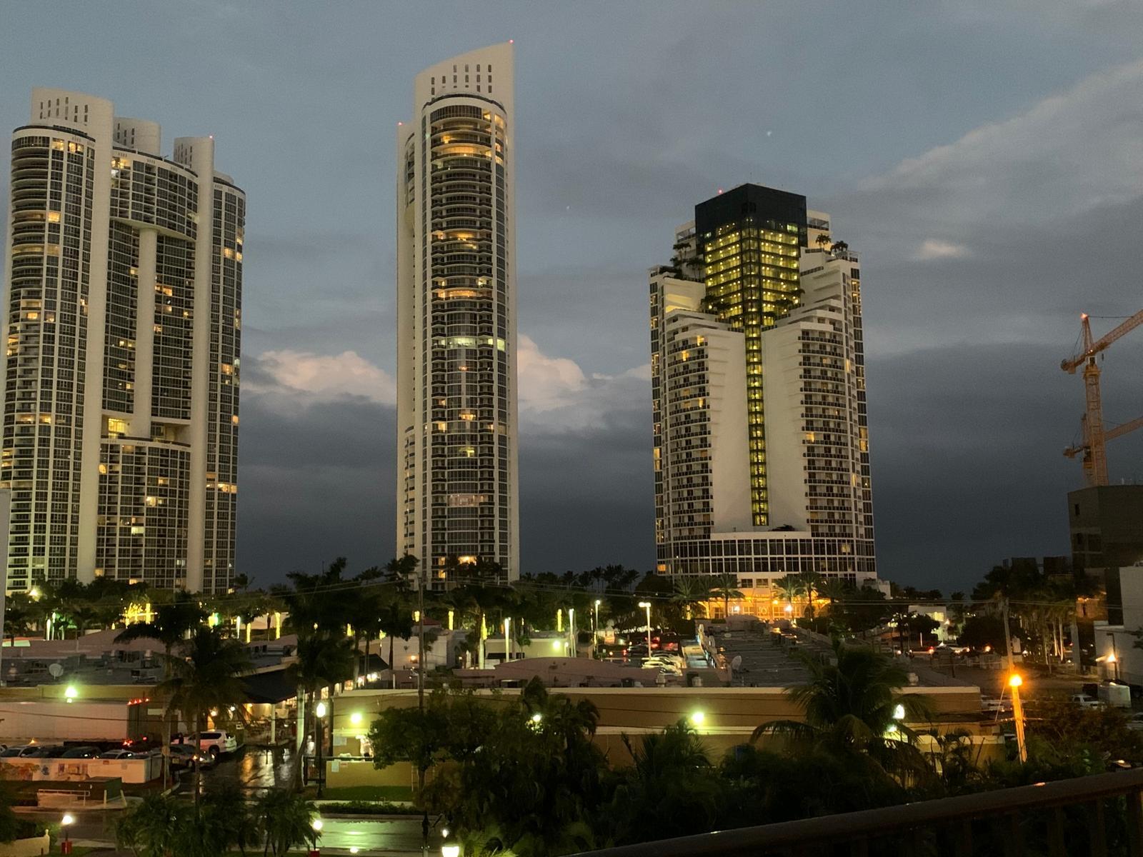 250 NE 181st #406, Sunny Isles Beach FL 33160