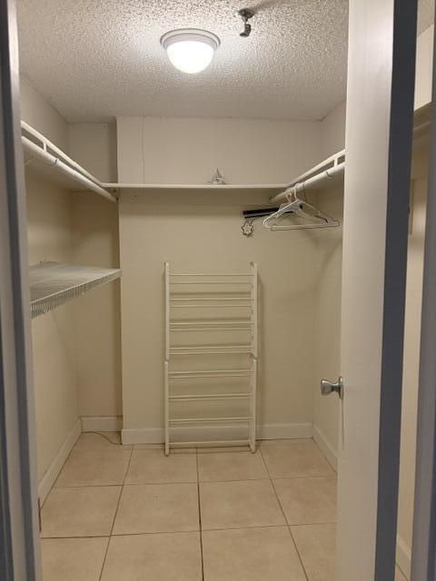 250 NE 181st #406, Sunny Isles Beach FL 33160