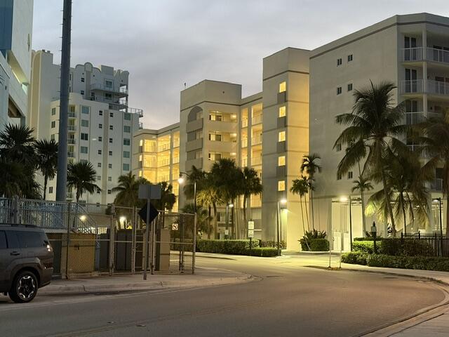 250 NE 181st #406, Sunny Isles Beach FL 33160