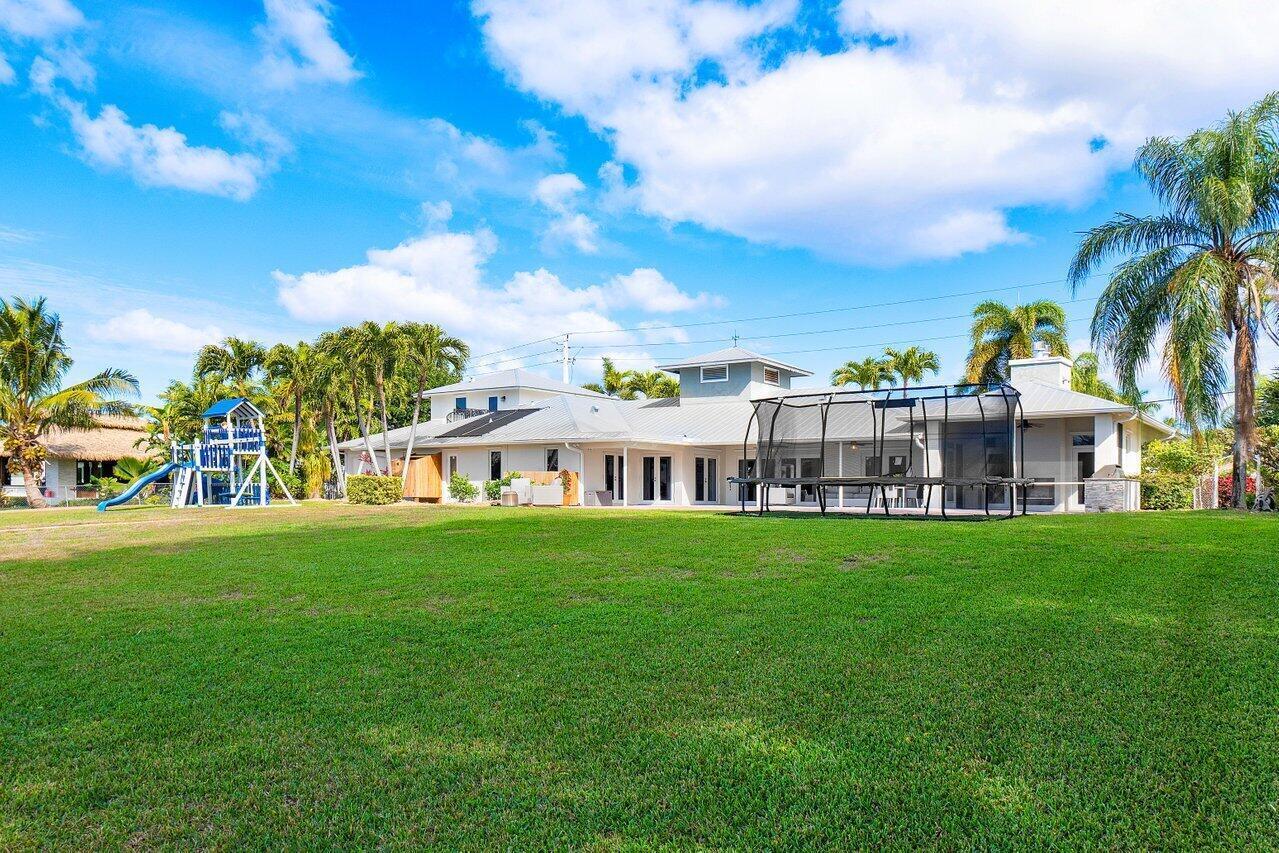 3815 S Lake, Boynton Beach FL 33435