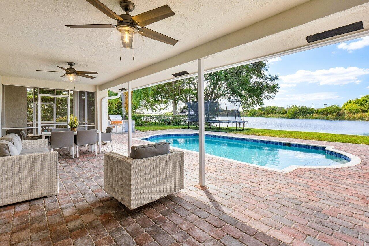 3815 S Lake, Boynton Beach FL 33435
