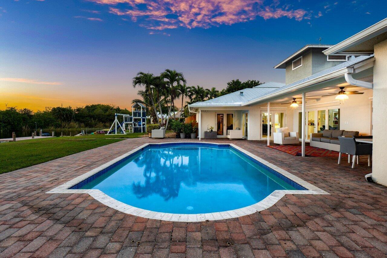 3815 S Lake, Boynton Beach FL 33435