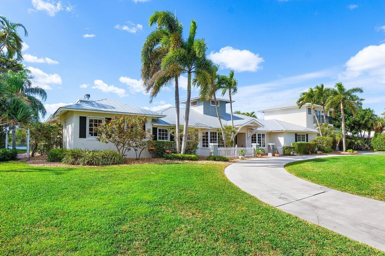 3815 S Lake, Boynton Beach FL 33435