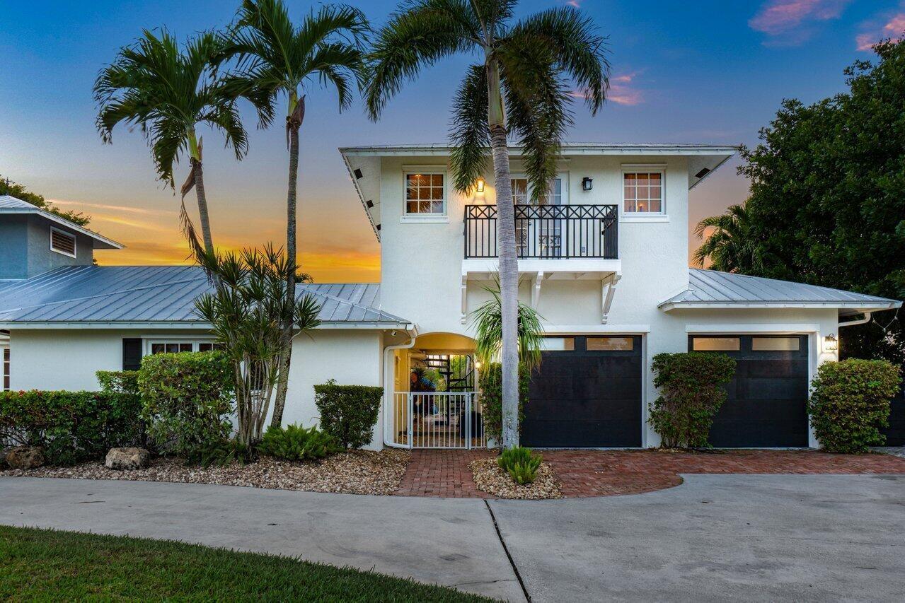 3815 S Lake, Boynton Beach FL 33435