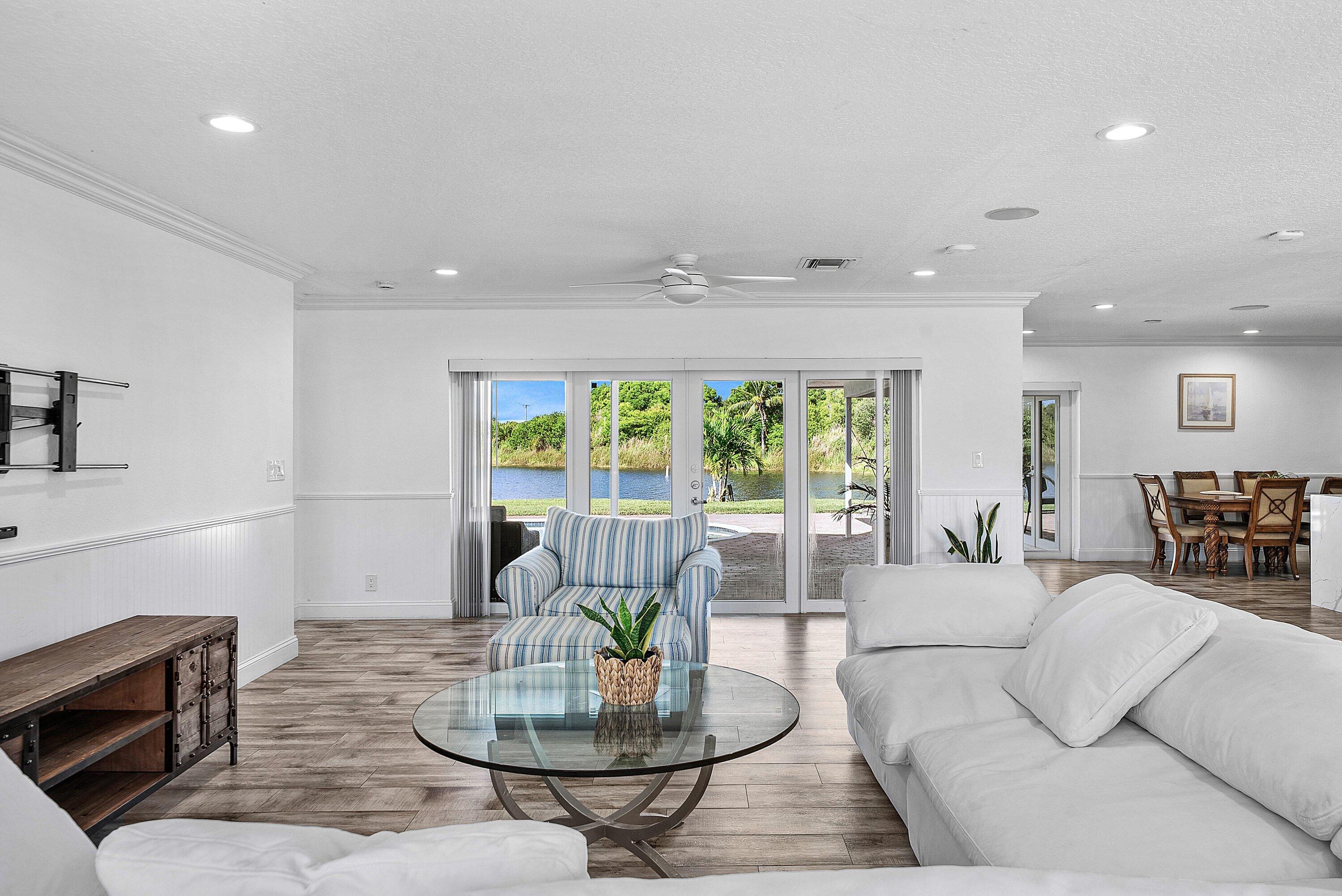 3815 S Lake, Boynton Beach FL 33435