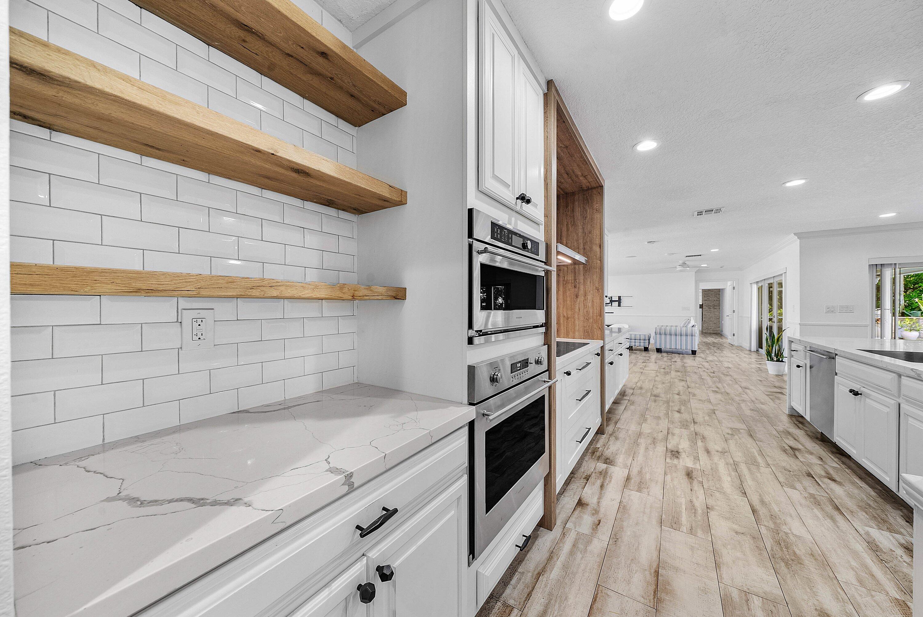 3815 S Lake, Boynton Beach FL 33435