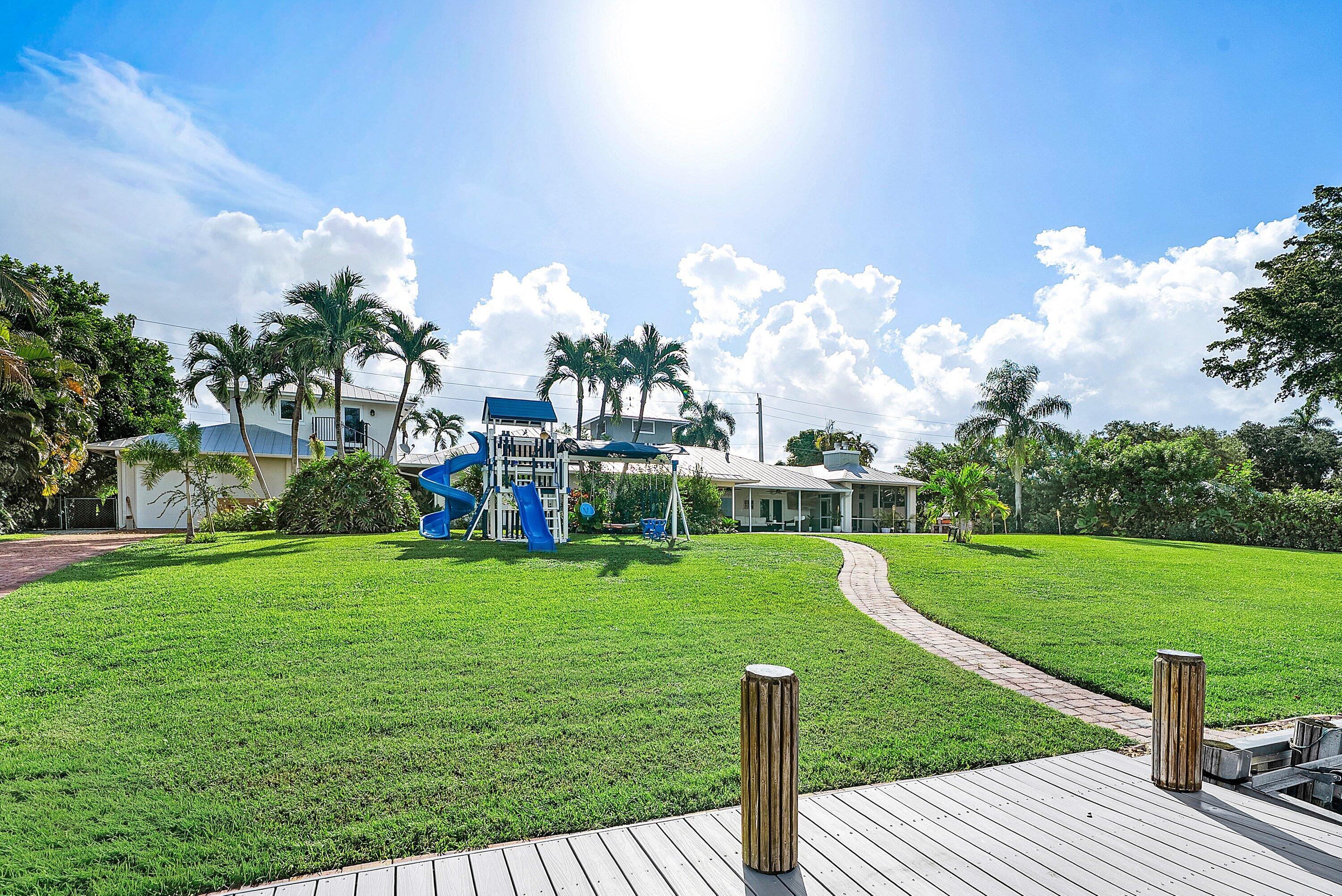3815 S Lake, Boynton Beach FL 33435