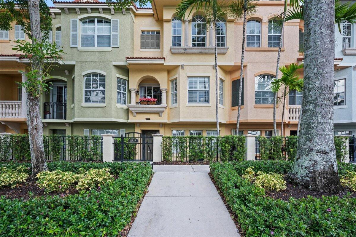 11818 Valencia Gardens, Palm Beach Gardens FL 33410