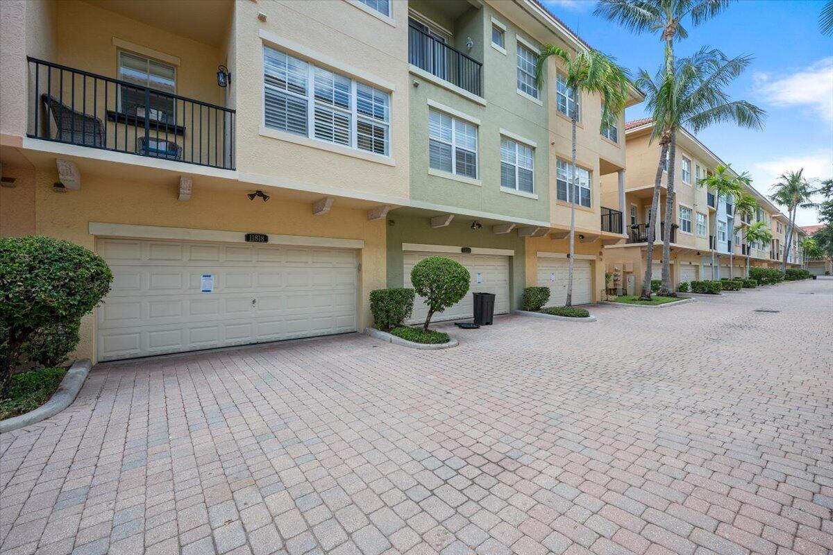 11818 Valencia Gardens, Palm Beach Gardens FL 33410
