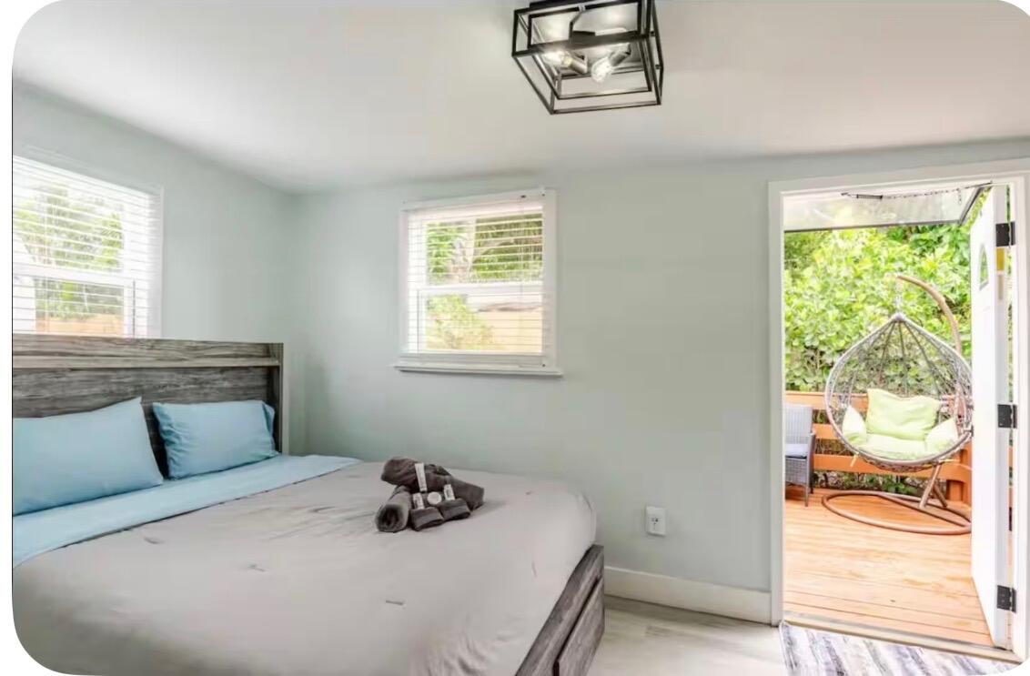 424 Malverne, West Palm Beach FL 33405