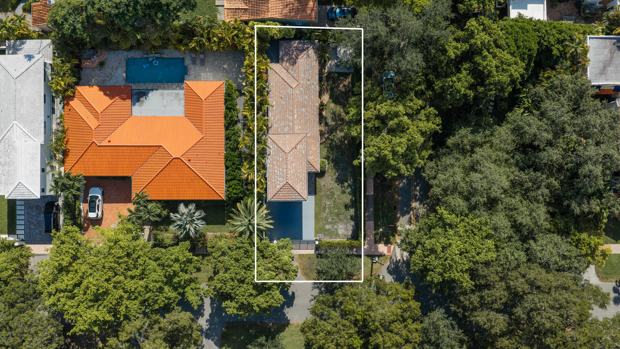 1015 Madrid, Coral Gables FL 33134
