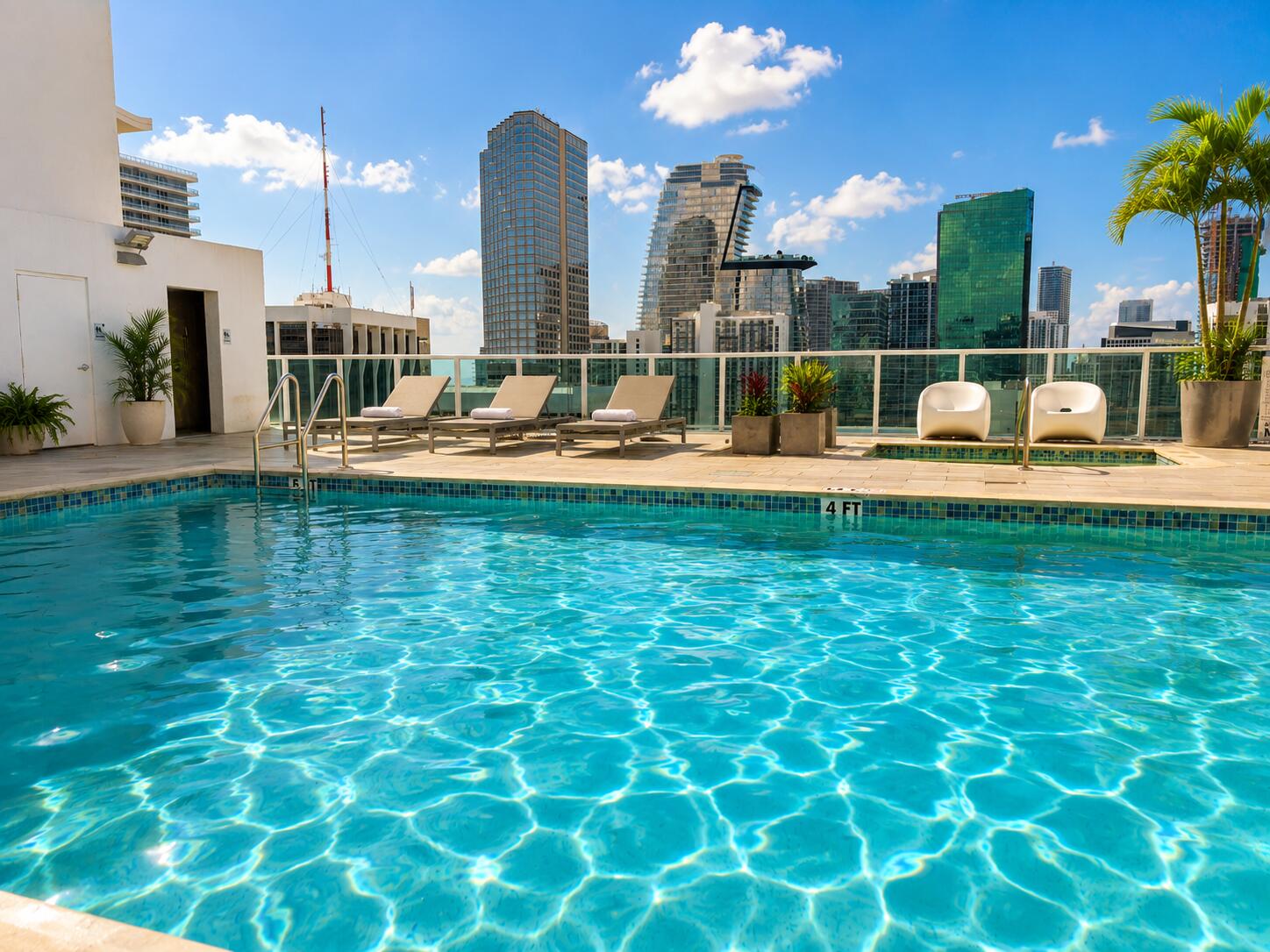 133 NE 2ND #208, Miami FL 33132