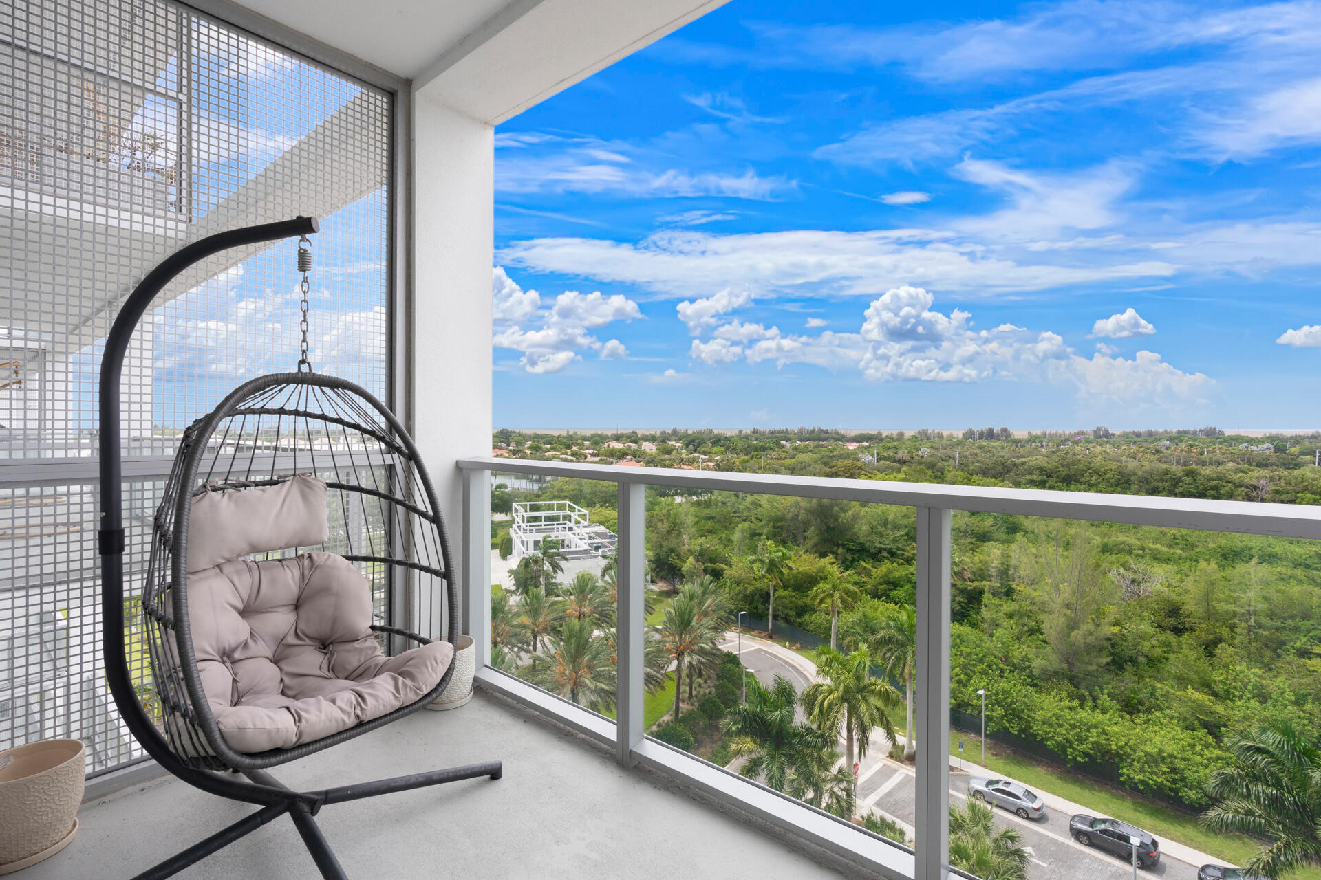 2000 Metropica #801, Sunrise FL 33323