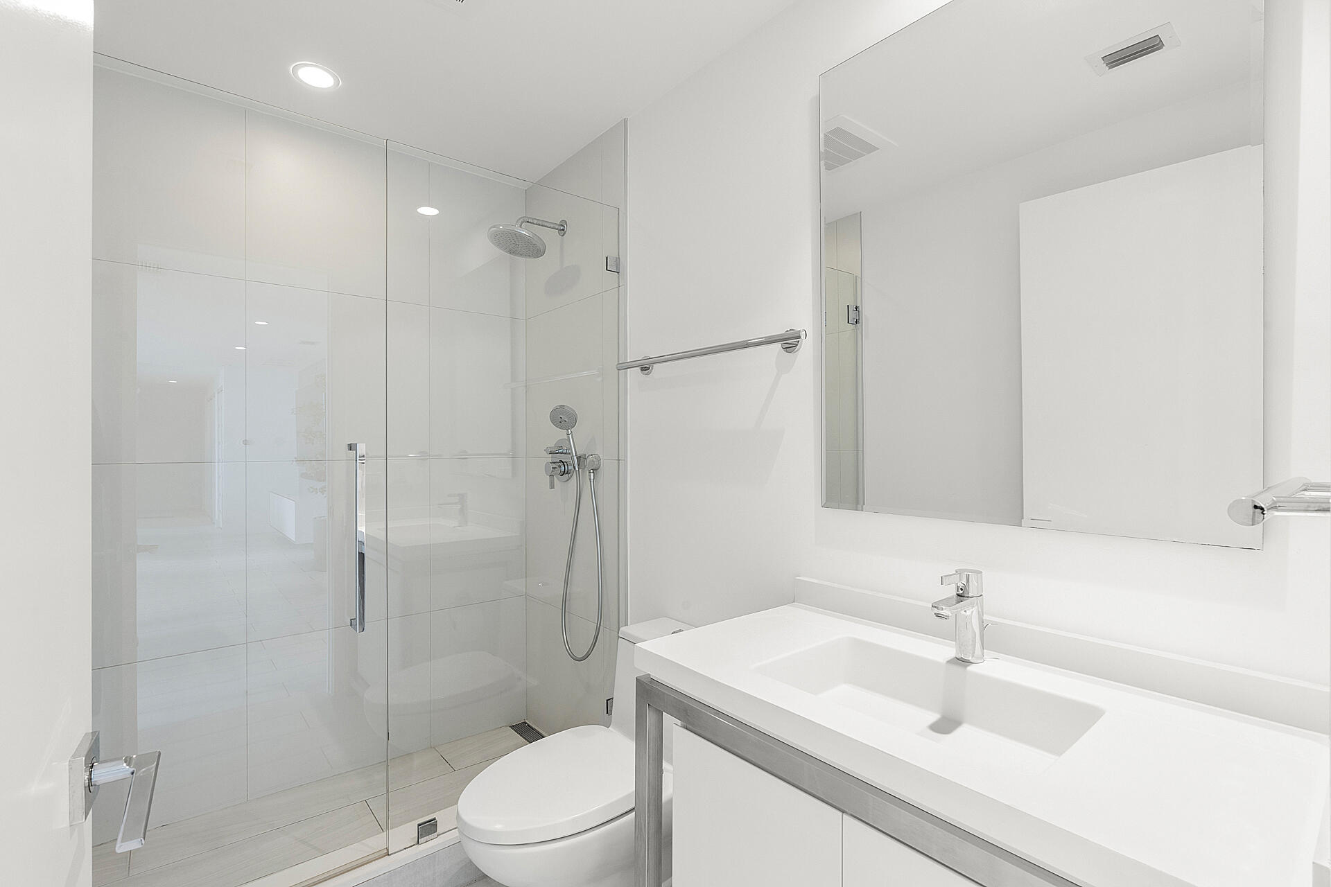 2000 Metropica #801, Sunrise FL 33323