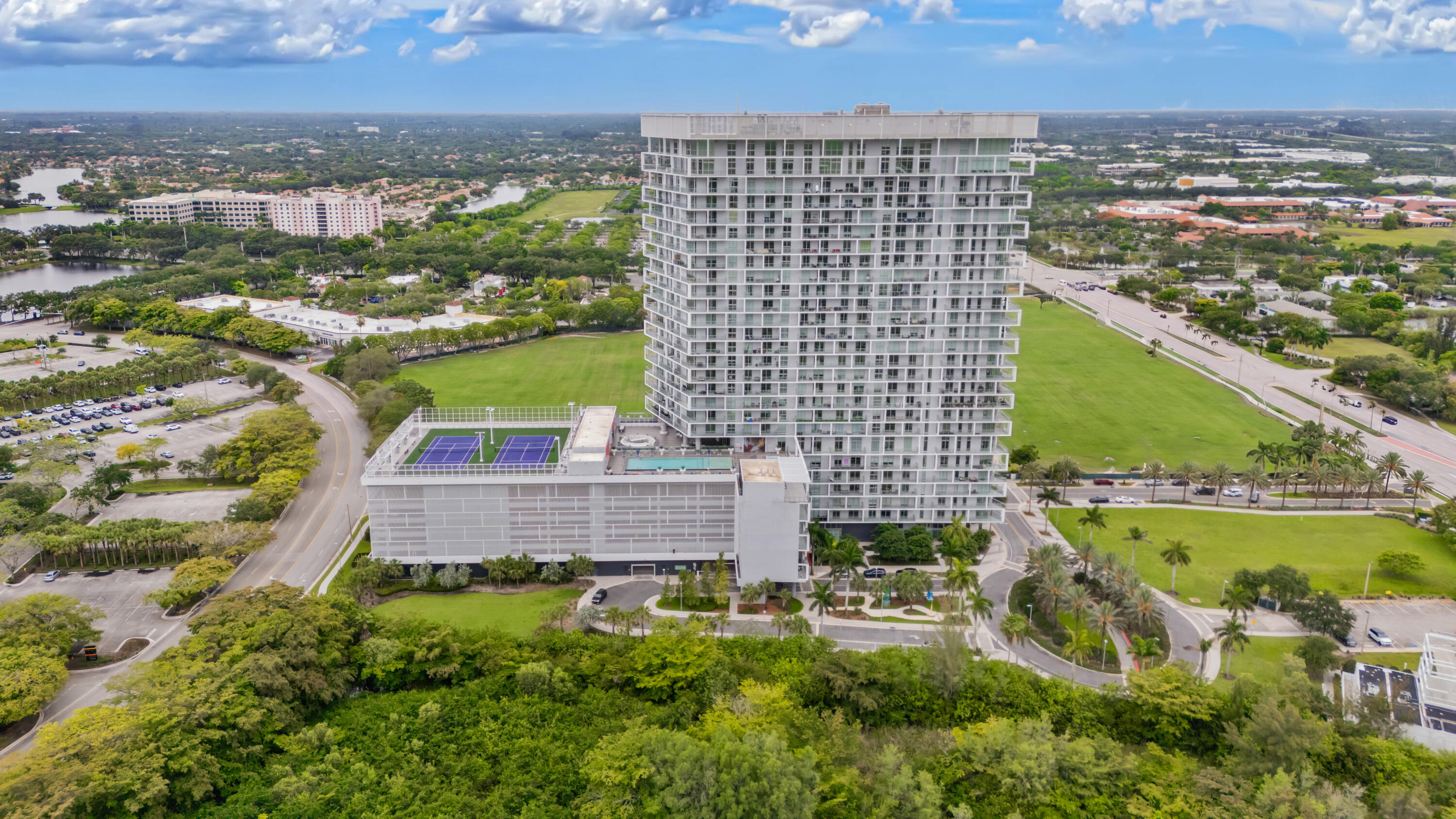 2000 Metropica #801, Sunrise FL 33323