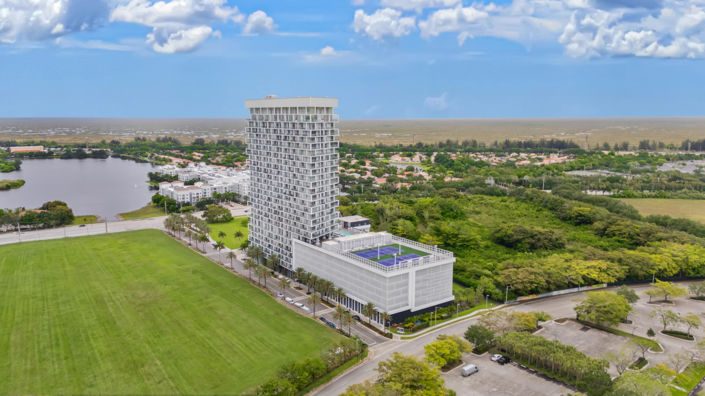 2000 Metropica #801, Sunrise FL 33323