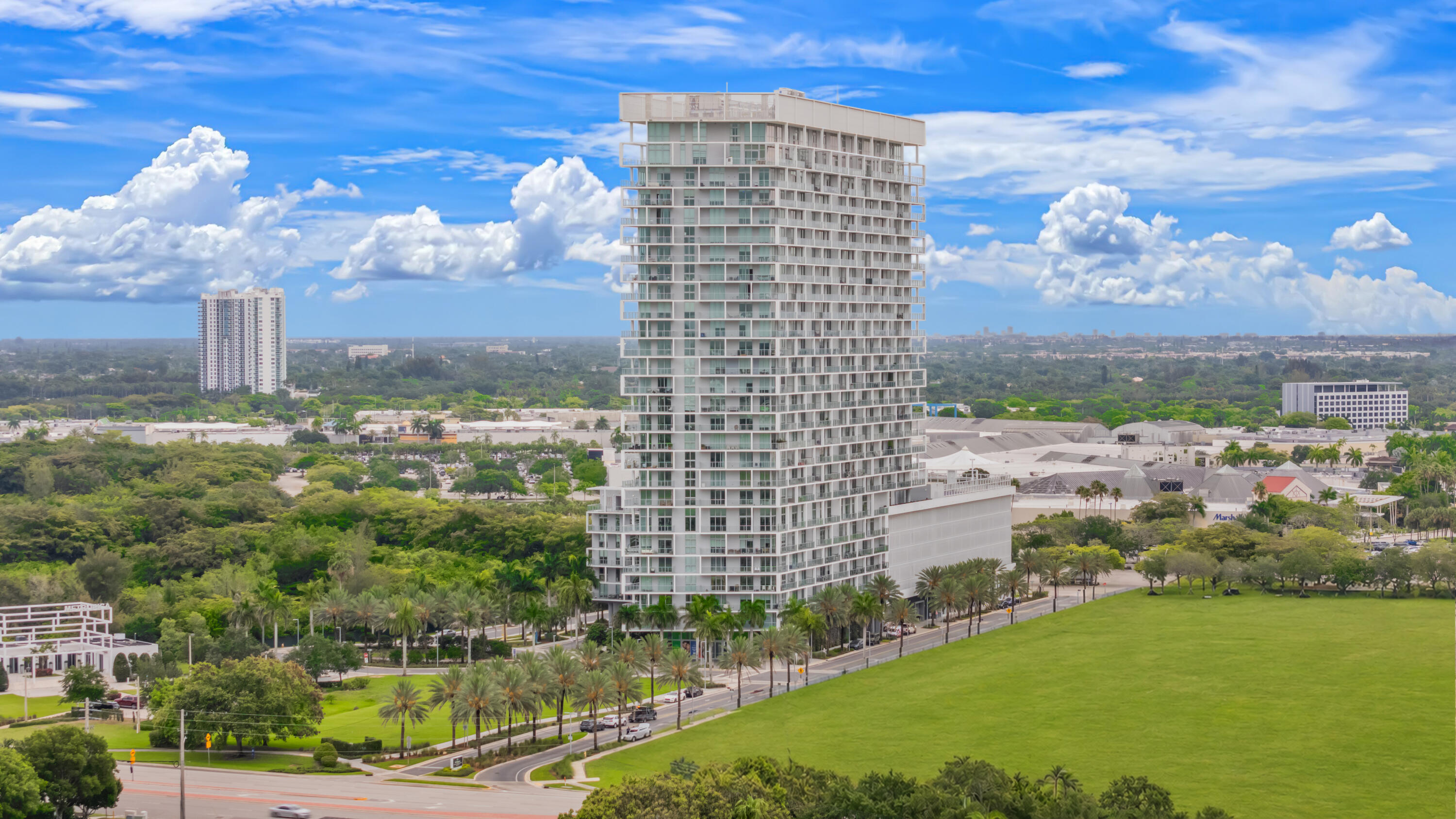 2000 Metropica #801, Sunrise FL 33323