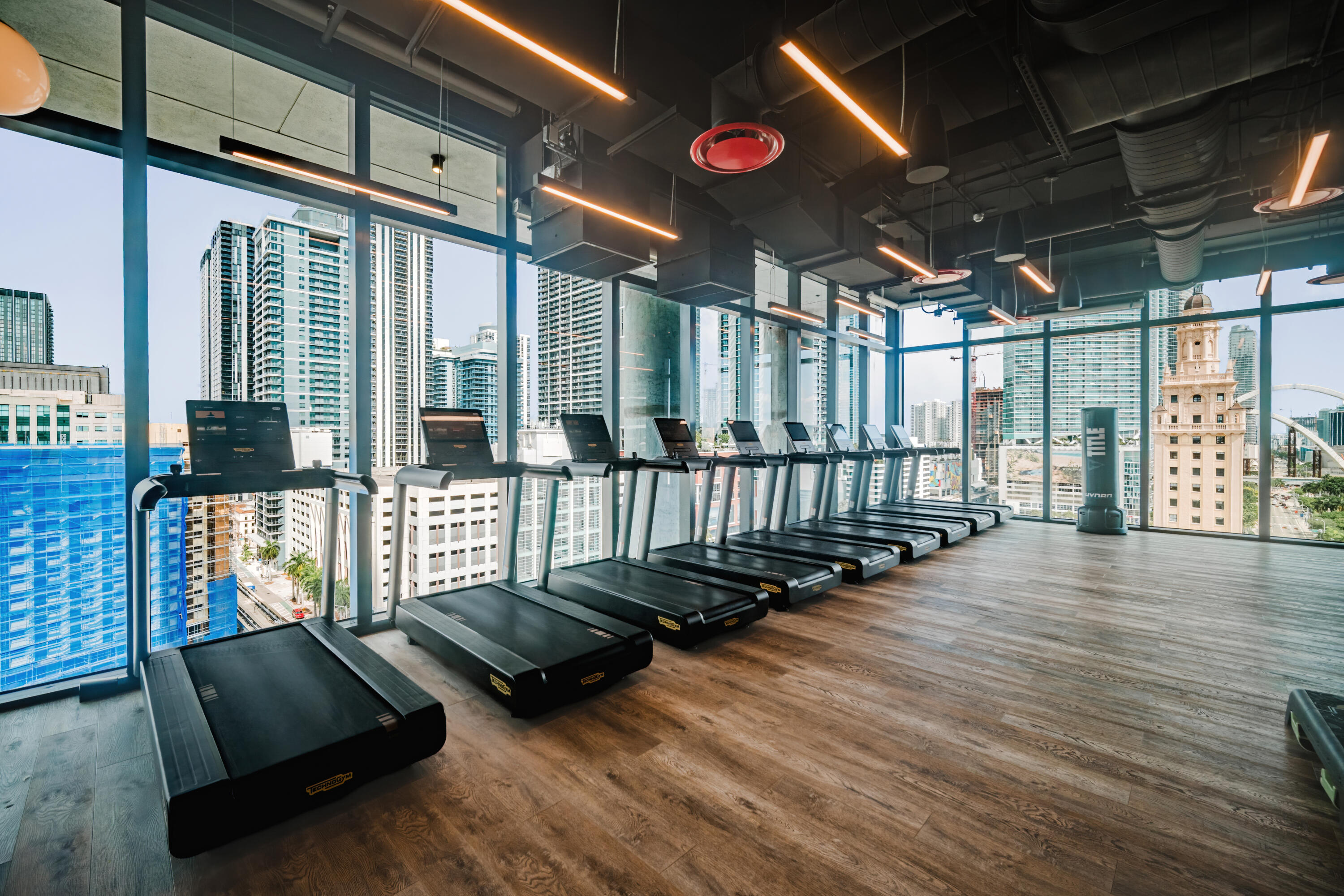 398 NE 5TH #1515, Miami FL 33132