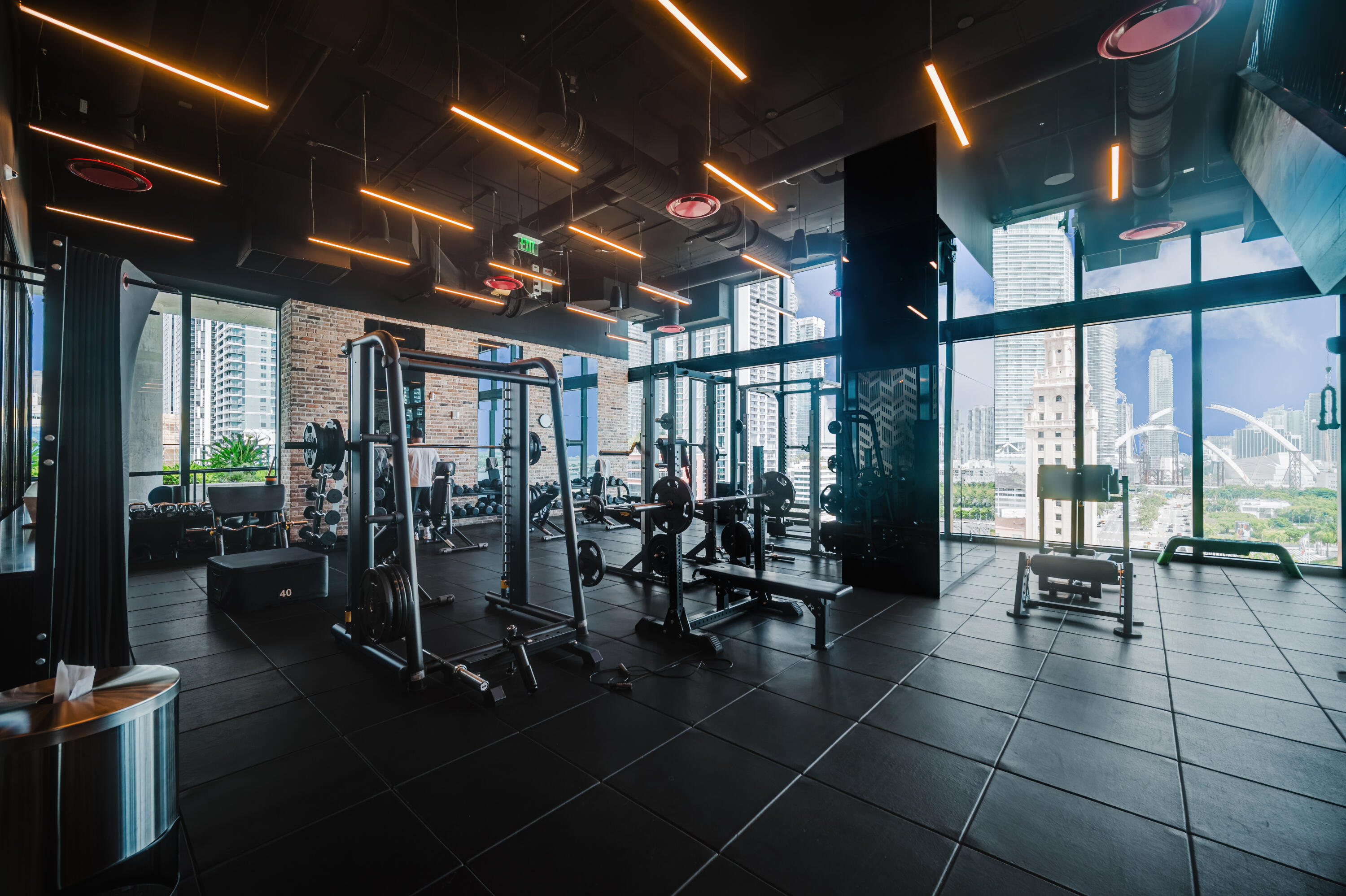 398 NE 5TH #1515, Miami FL 33132