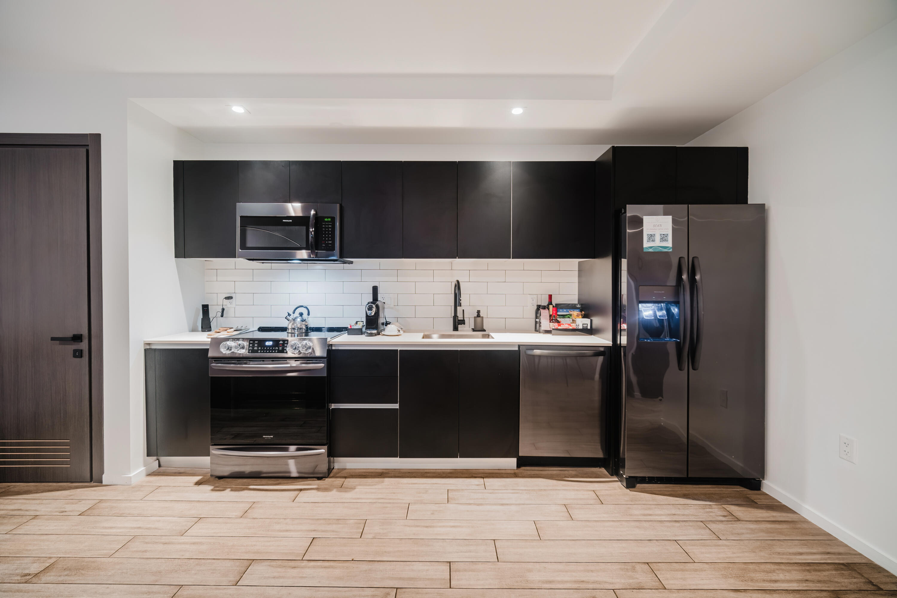 398 NE 5TH #1515, Miami FL 33132