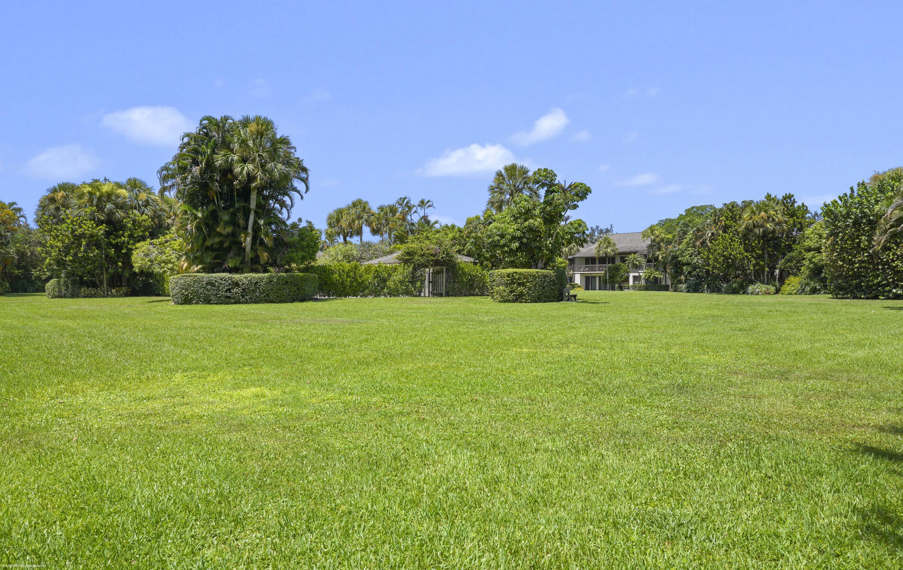 13334 Polo Club #228, Wellington FL 33414